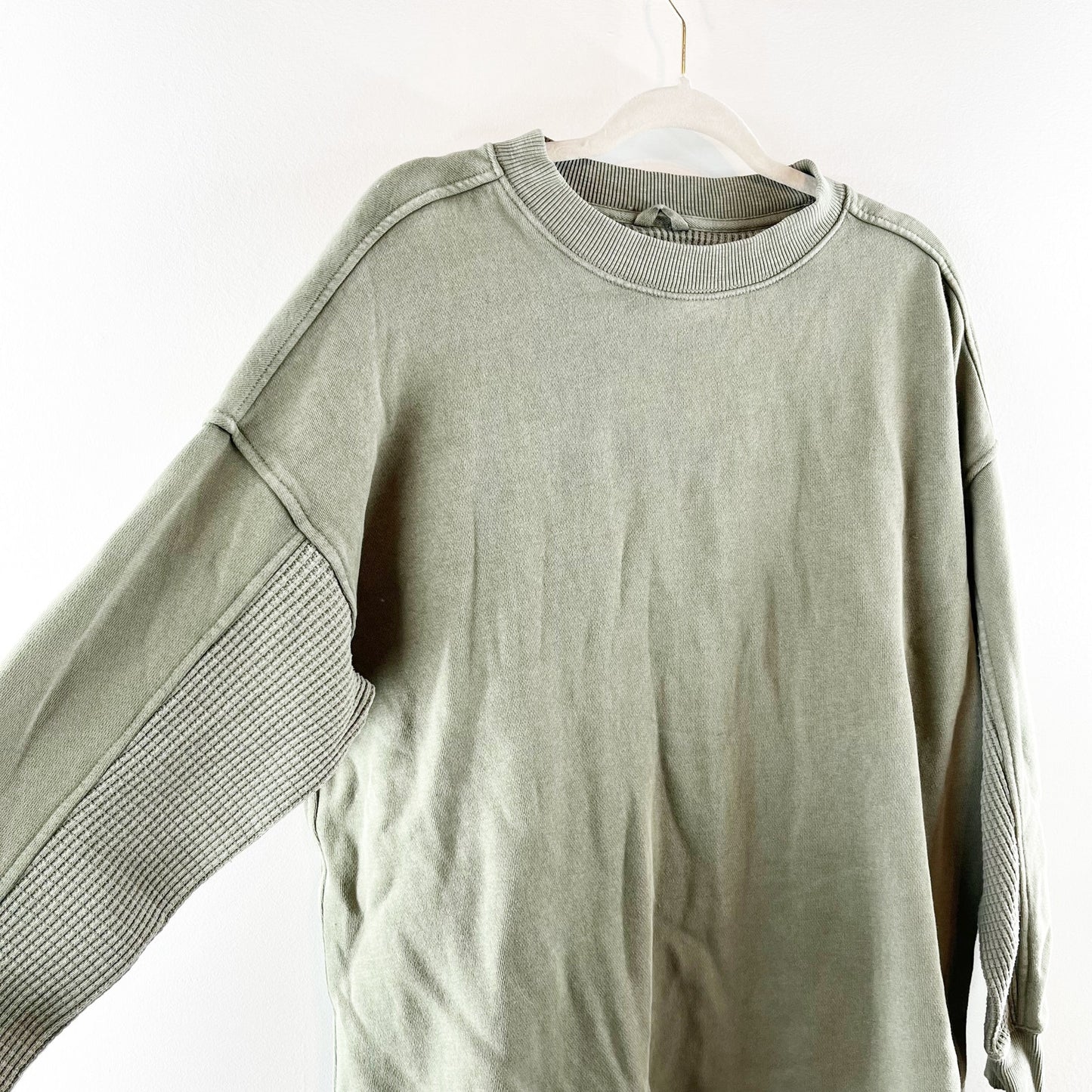 Aerie Getaway Long Sleeve Oversized Sweatshirt Olive Green XS
