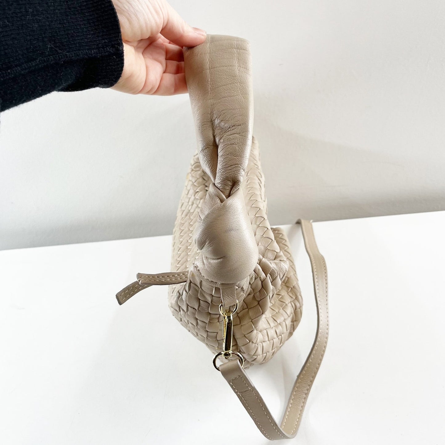 Giorgia Milani Leather Woven Shoulder Crossbody Bag Purse Beige Tan