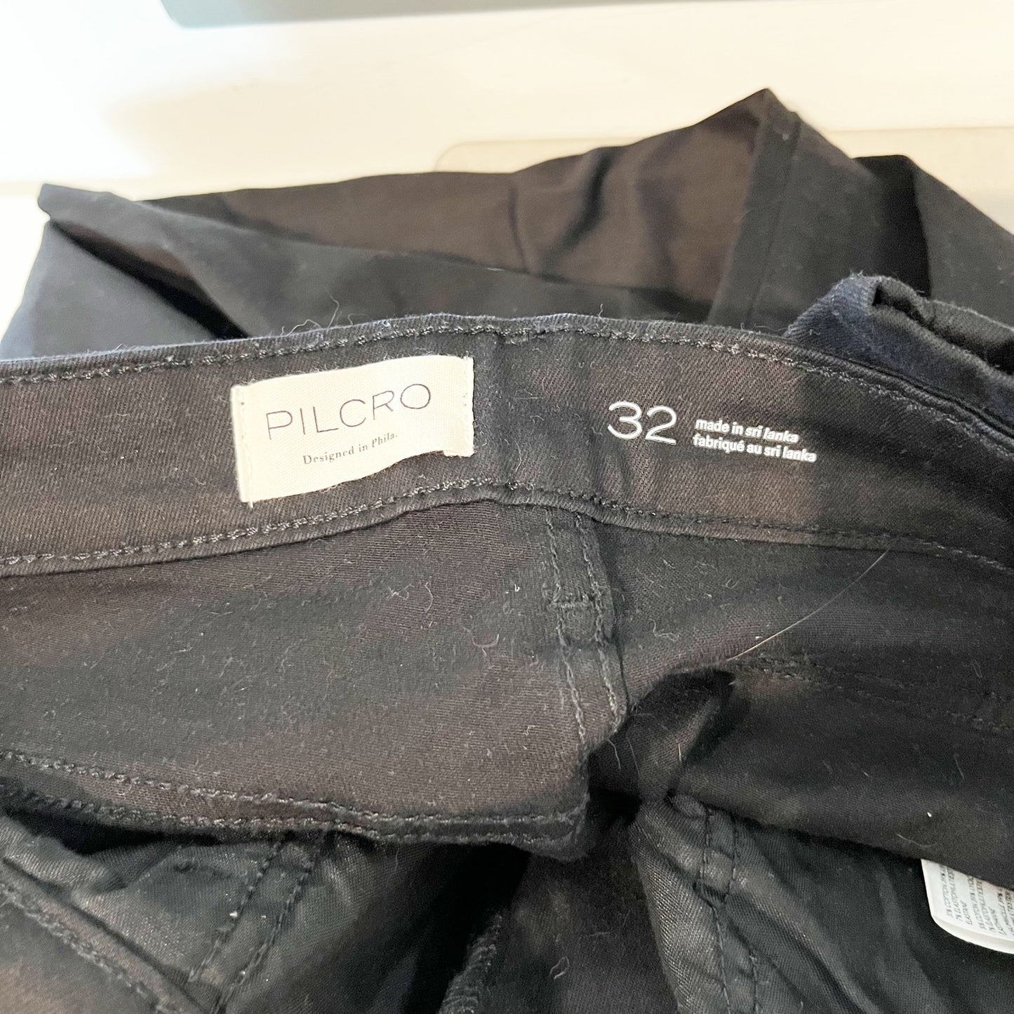 Pilcro by Anthropologie Knightsbridge Slim Tuck High Rise Ankle Jeans Black 32