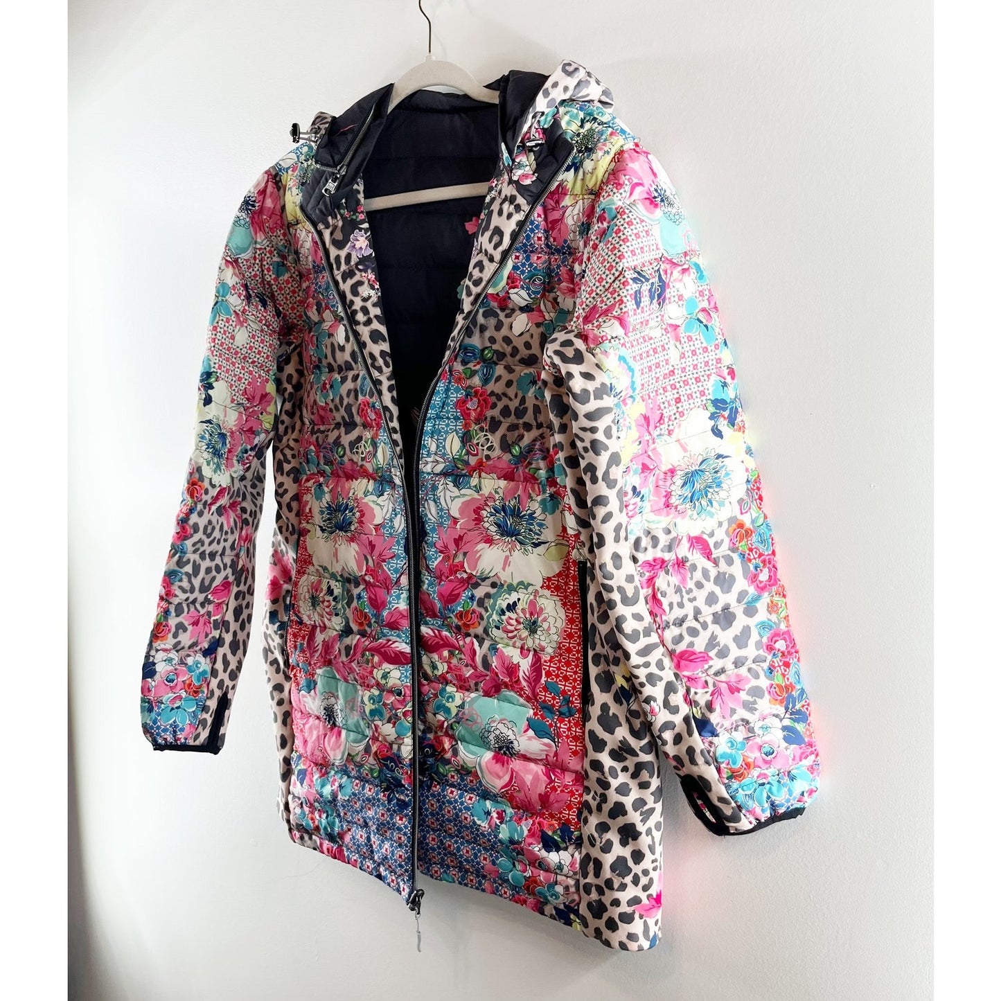 Johnny Was Lubello Reversible Full Zip Leopard Floral Puffer Jacket Black Large