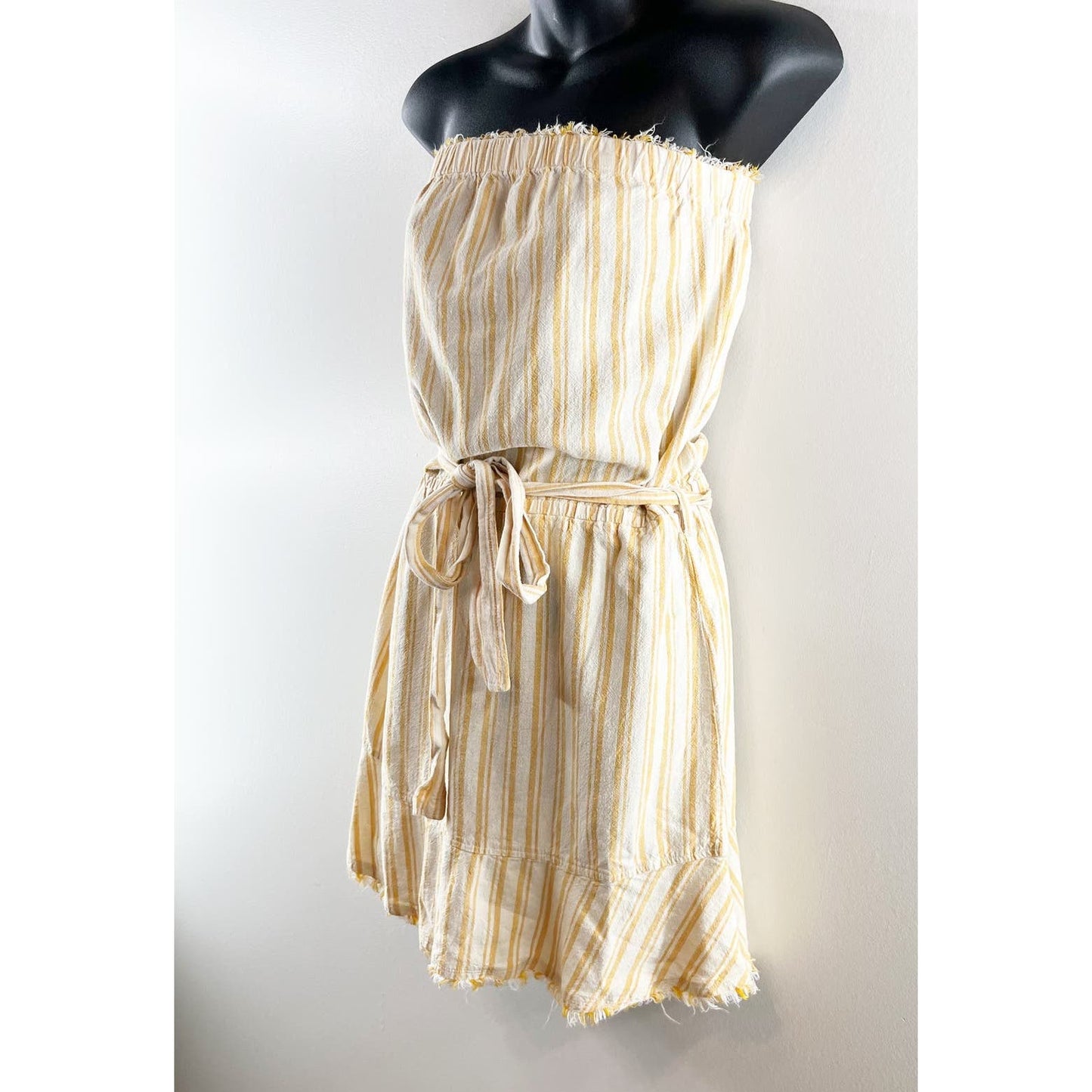 Cloth & Stone Strapless Belted Striped Raw Hem Ruffle Mini Dress Butter Yellow M