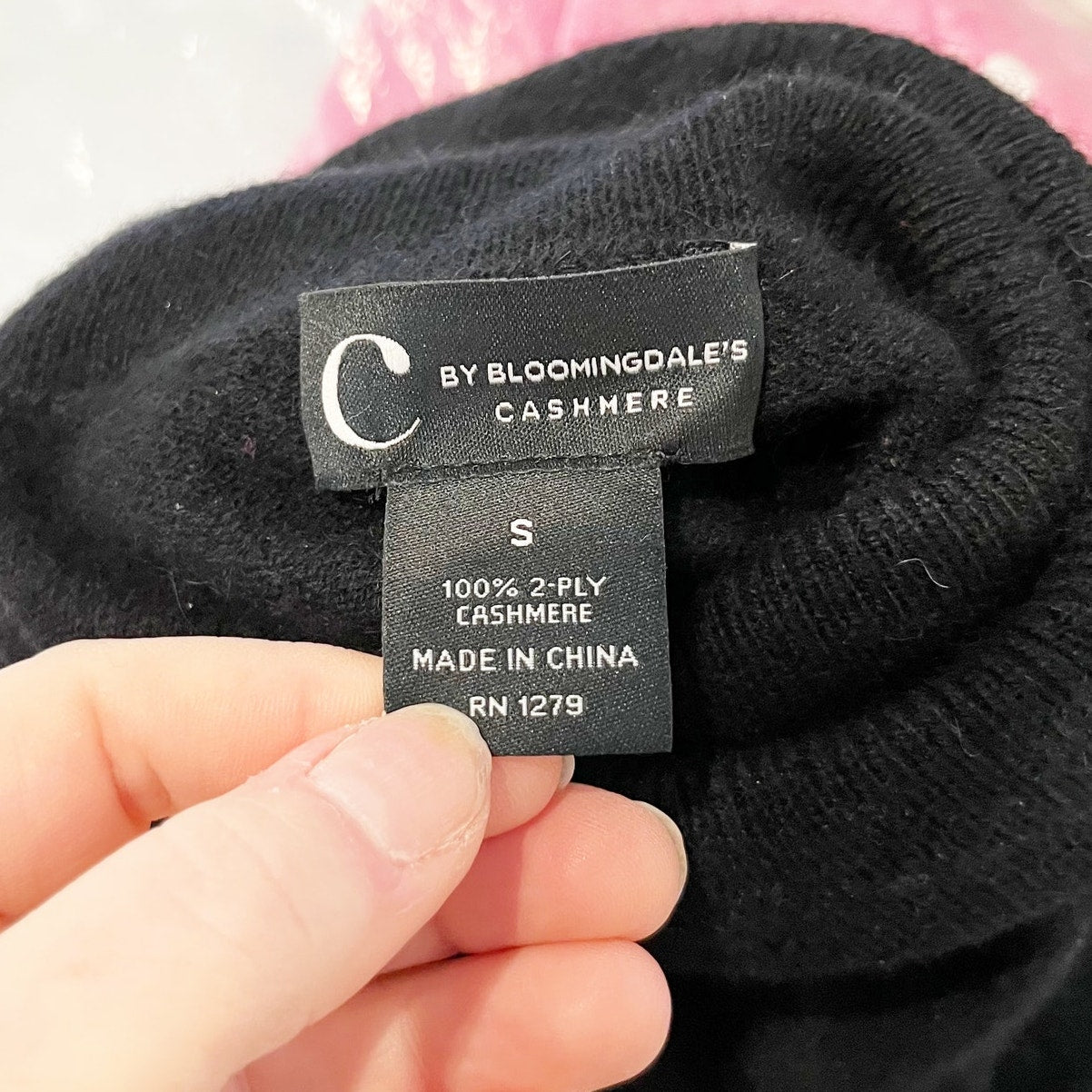 C by Bloomingdales Cashmere Long Sleeve Turtleneck Sweater Black Small