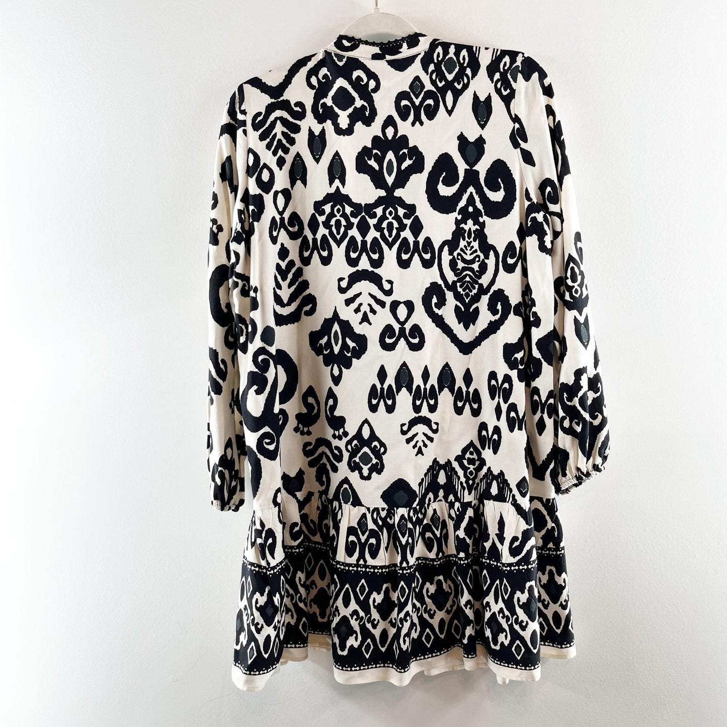 ZARA Long Sleeve Paisley Print Swing Mini Dress White Black Small