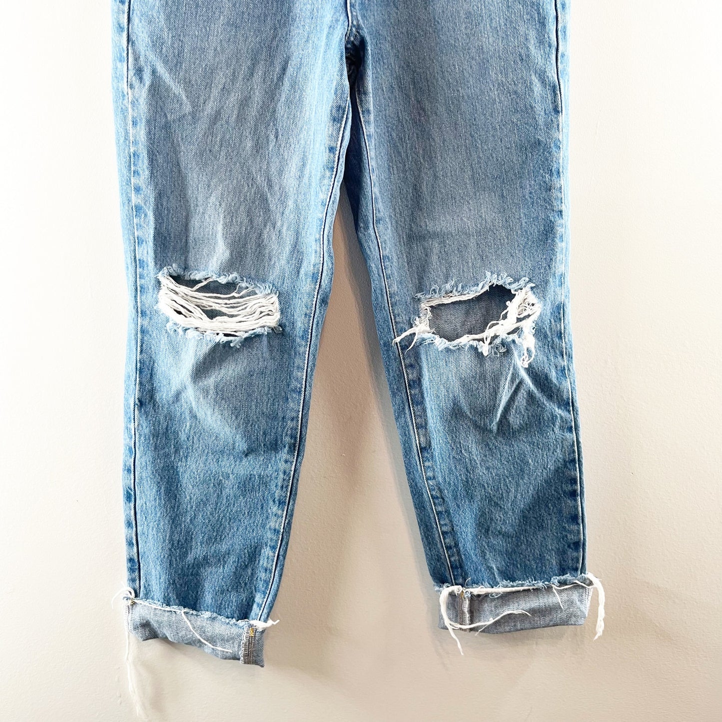 BDG Urban Outfitters Slim Straight High Rise Cotton Distressed Jeans Blue 25 / 0