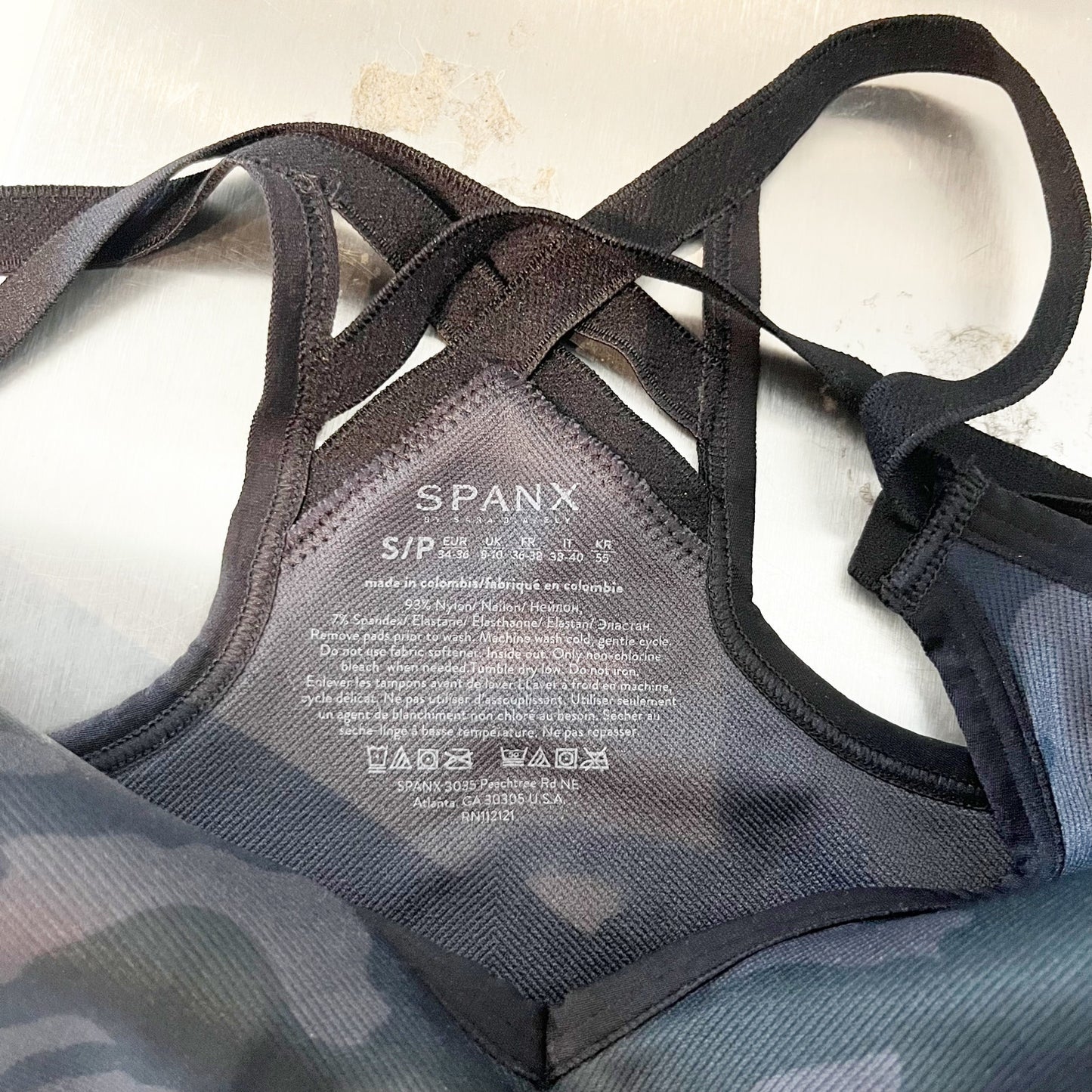 Spanx Look at Me Now Low Impact Strappy Back Active Sports Bra Black Camo Small