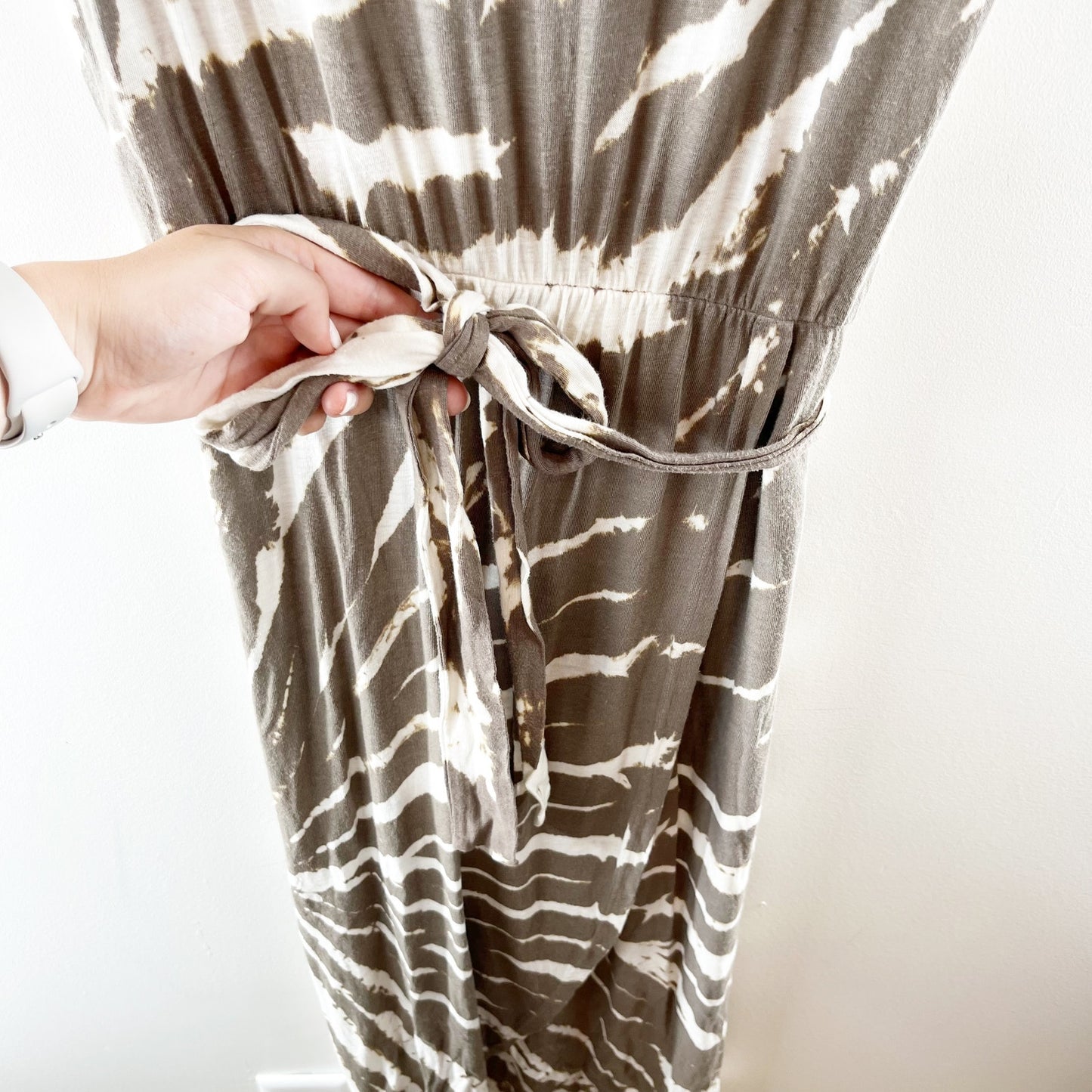 Young Fabulous & Broke Short Sleeve Tie Waist Midi Dress Brown Cream XS