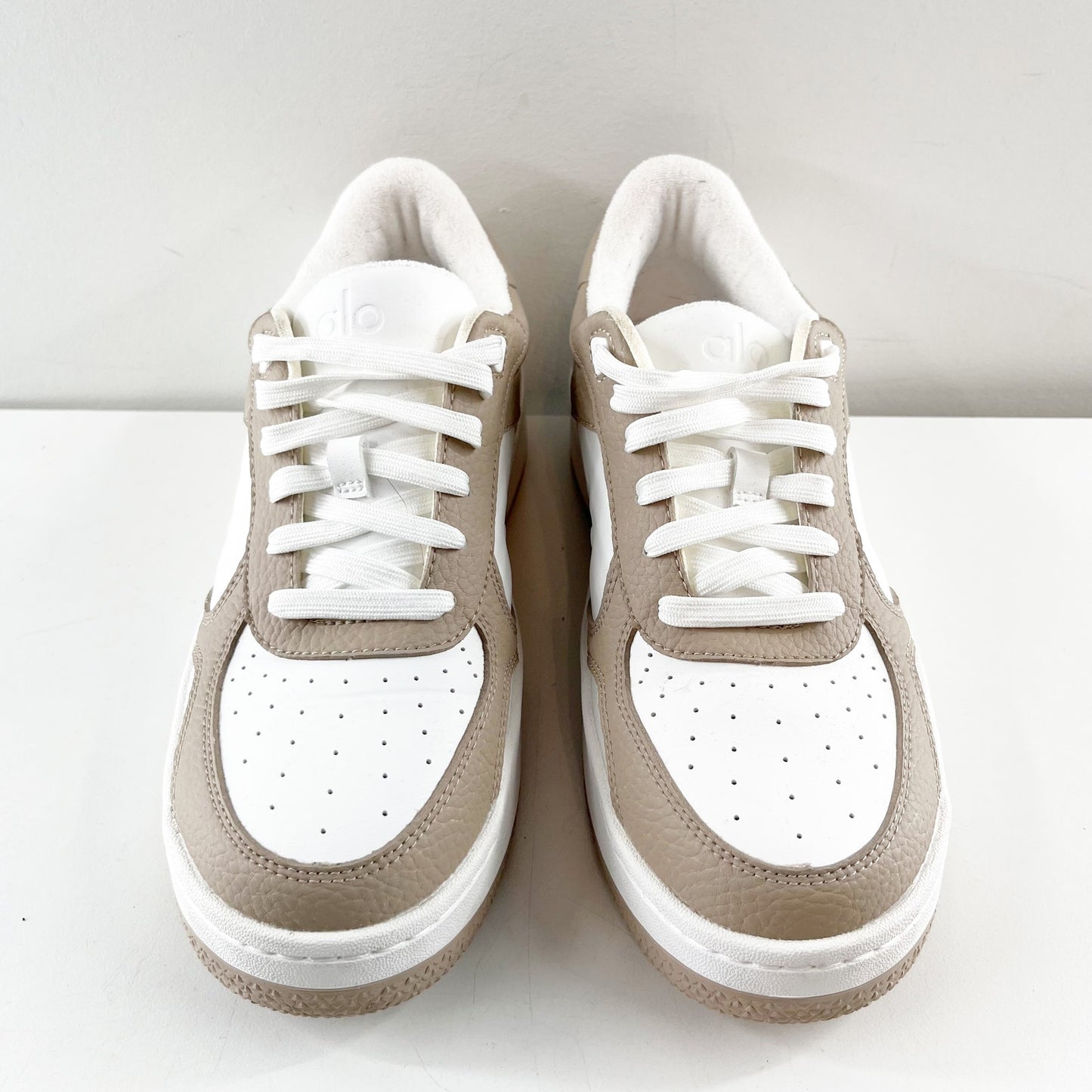 Alo Recovery Mode Casual Cushioned Lace Up Shoes Sneakers Gravel Brown White 7