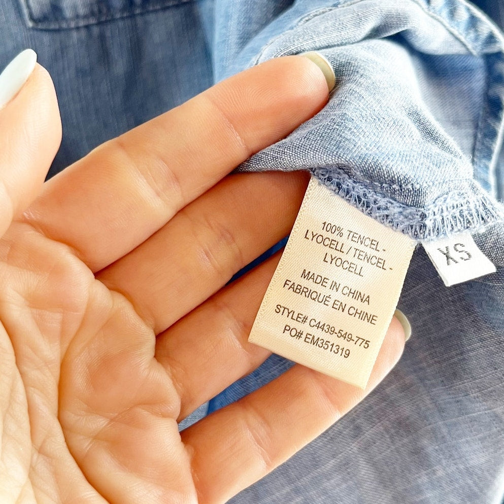 Cloth & Stone Long Sleeve Button Up Chambray Top Shirt Blue XS