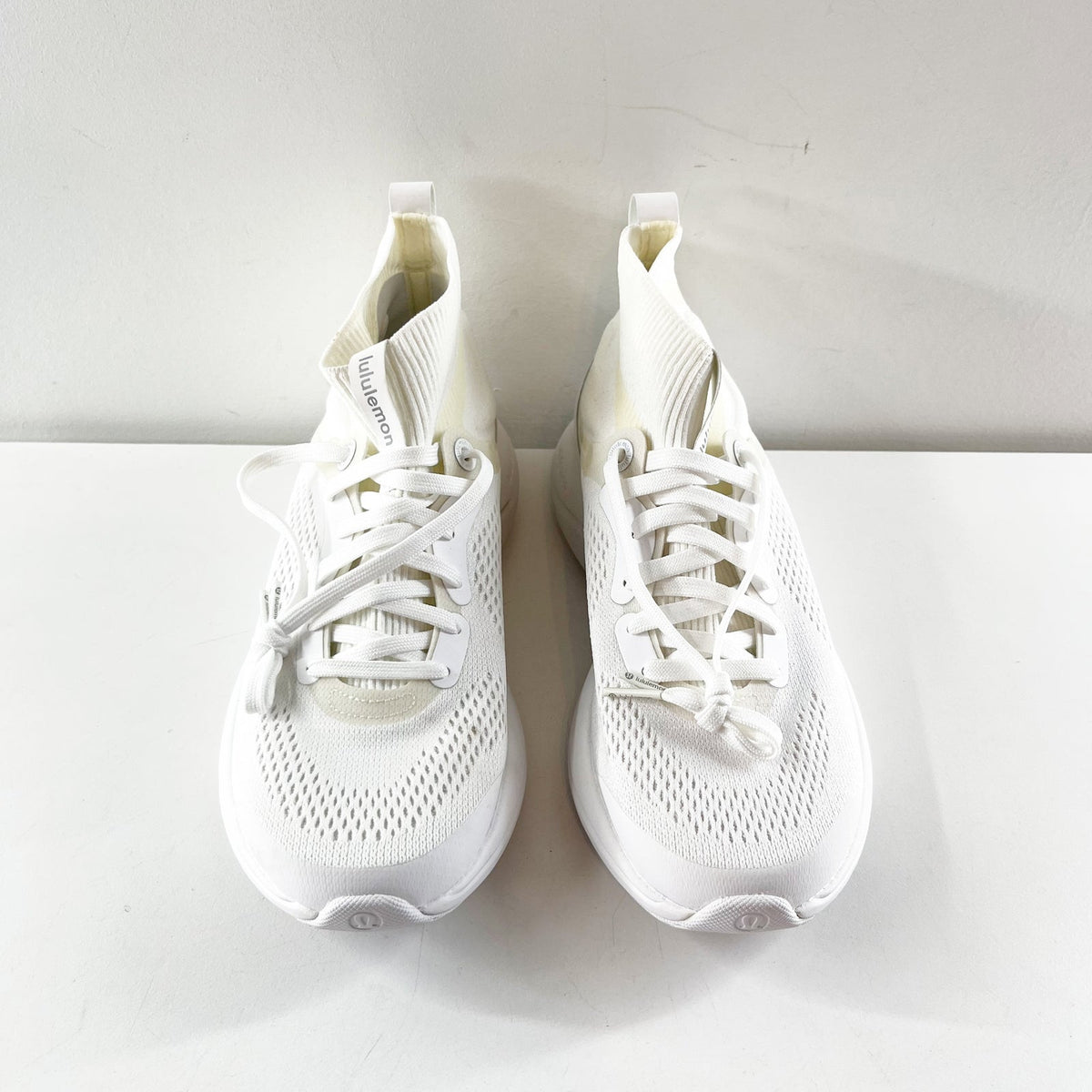 Lululemon Chargefeel Mid White High Top Workout Shoes 7.5