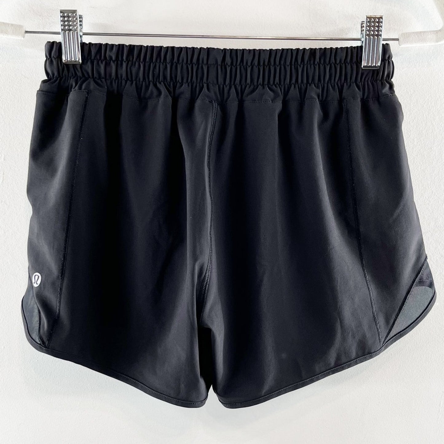 Lululemon Hotty Hot Pull On Low-Rise Lined Active Running Short 4" Black 4 Tall