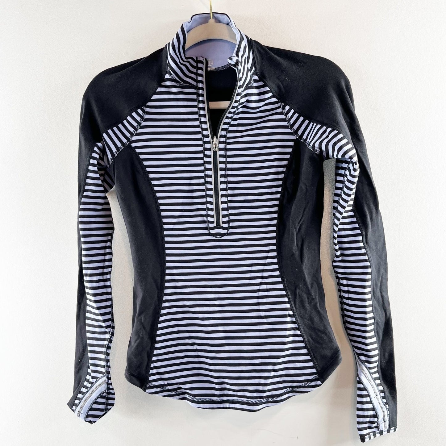 Lululemon Run: U-Turn Pullover Reversible Classic Stripe Polar Haze Black 4