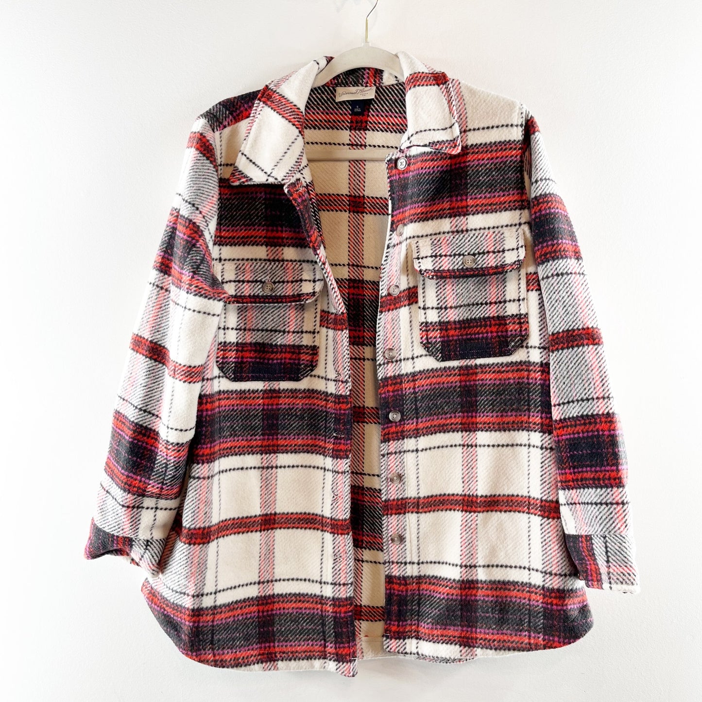 Universal Thread Plaid Long Sleeve Button-Down Shacket Jacket White Red Small