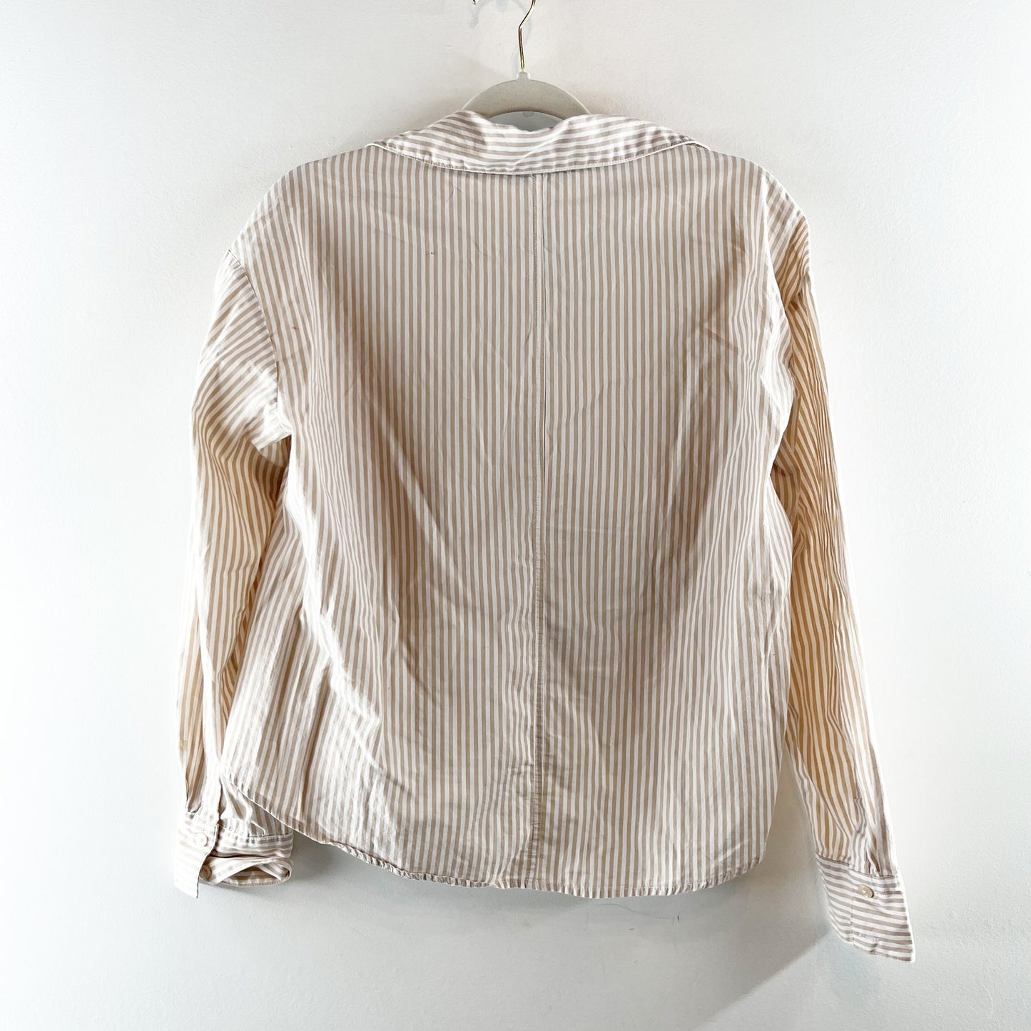 Evereve Striped Long Sleeve Cropped Poplin Button Down Shirt Tan White Medium