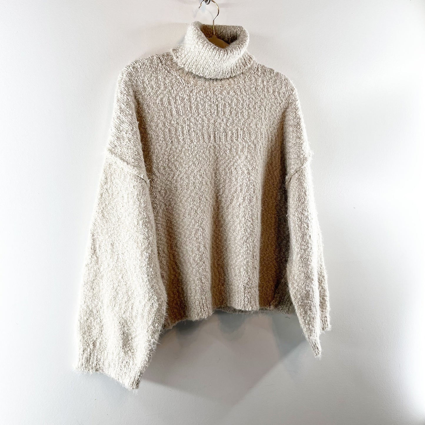 Topshop Dropped Shoulder Knit Fluffy Turtleneck Pullover Sweater Oat Small