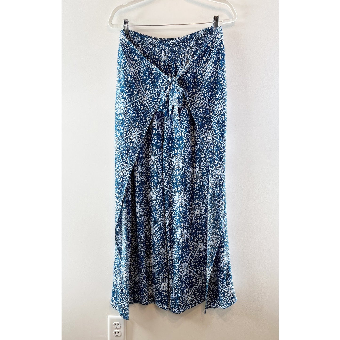 J. McLaughlin Printed Wrap Front Wide Leg Causal Pants Blue Large