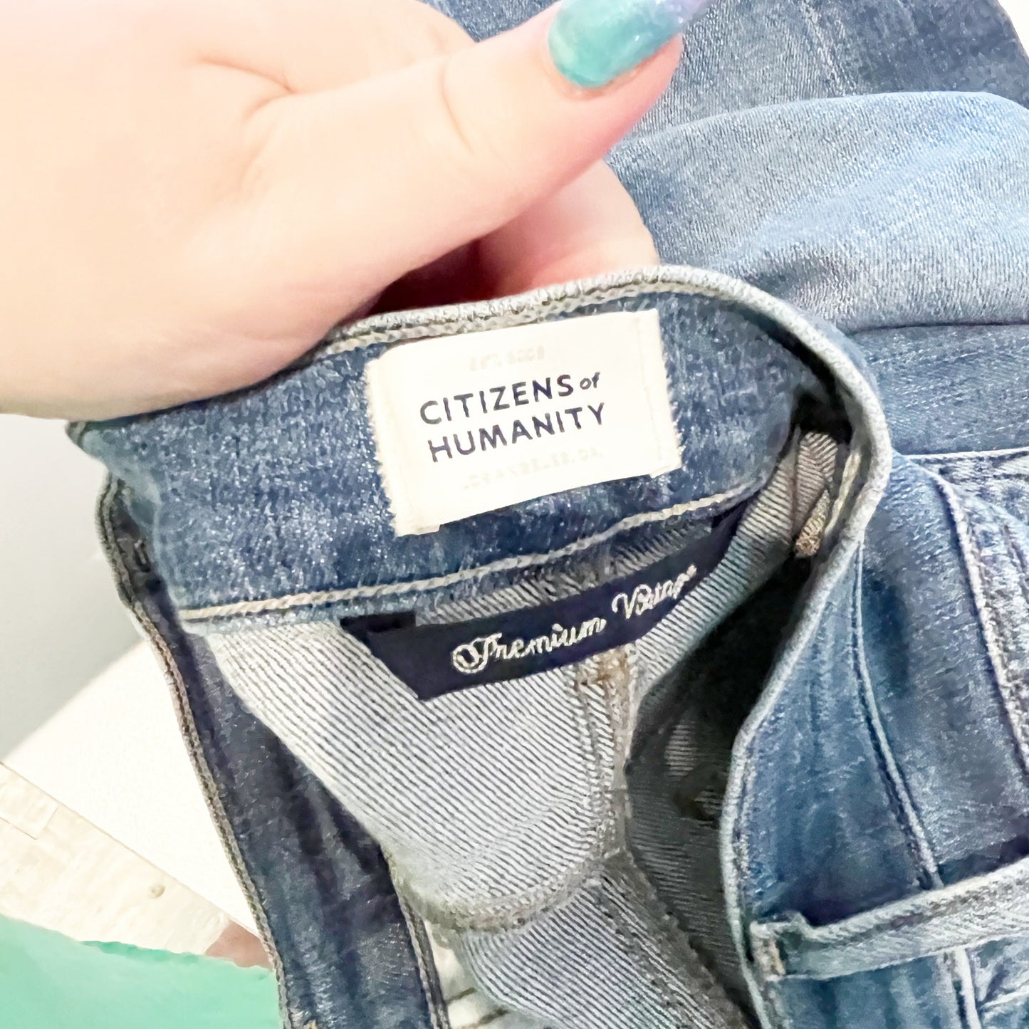 Citizens of Humanity High Rise Isola Cropped Boot Cut Jeans Blue 25