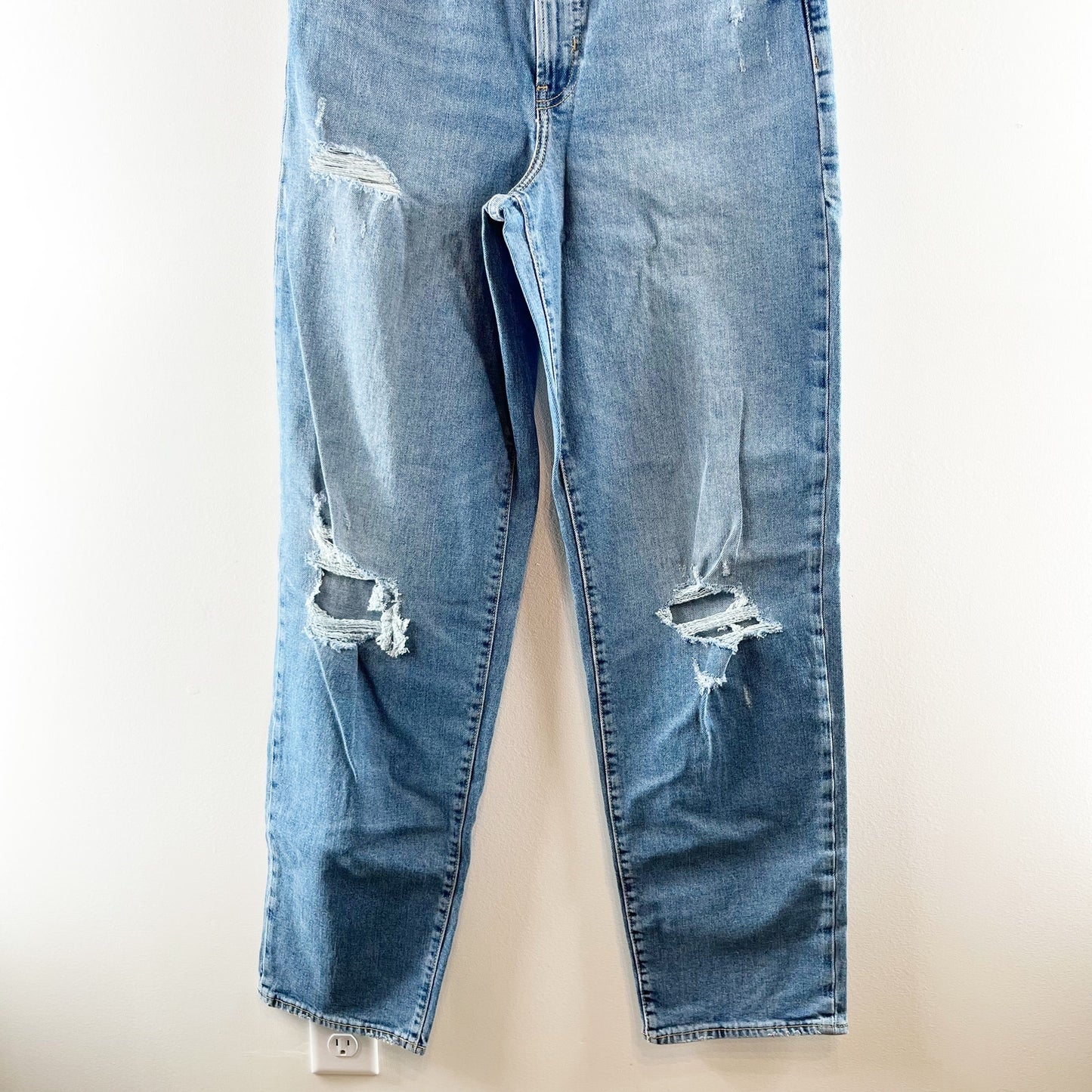Old Navy High Rise Loose OG Secret Smooth Pockets Ripped Jeans Blue 10 Tall