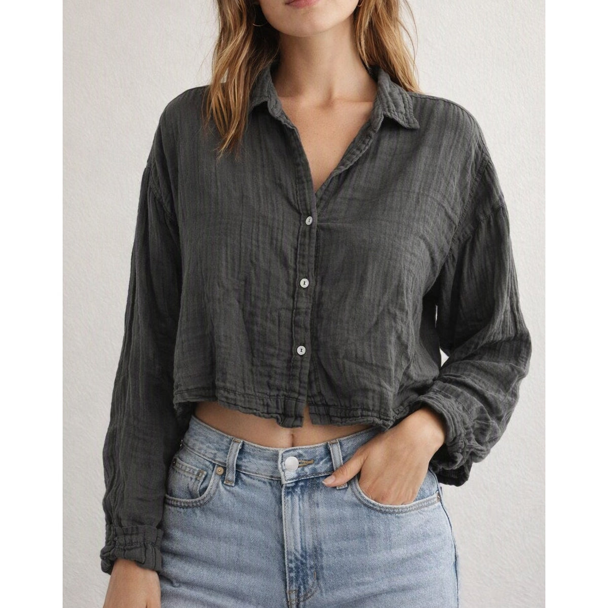 Velvet by Graham & Spencer Long Sleeve Crop Button-Down Shirt Dark Green Small