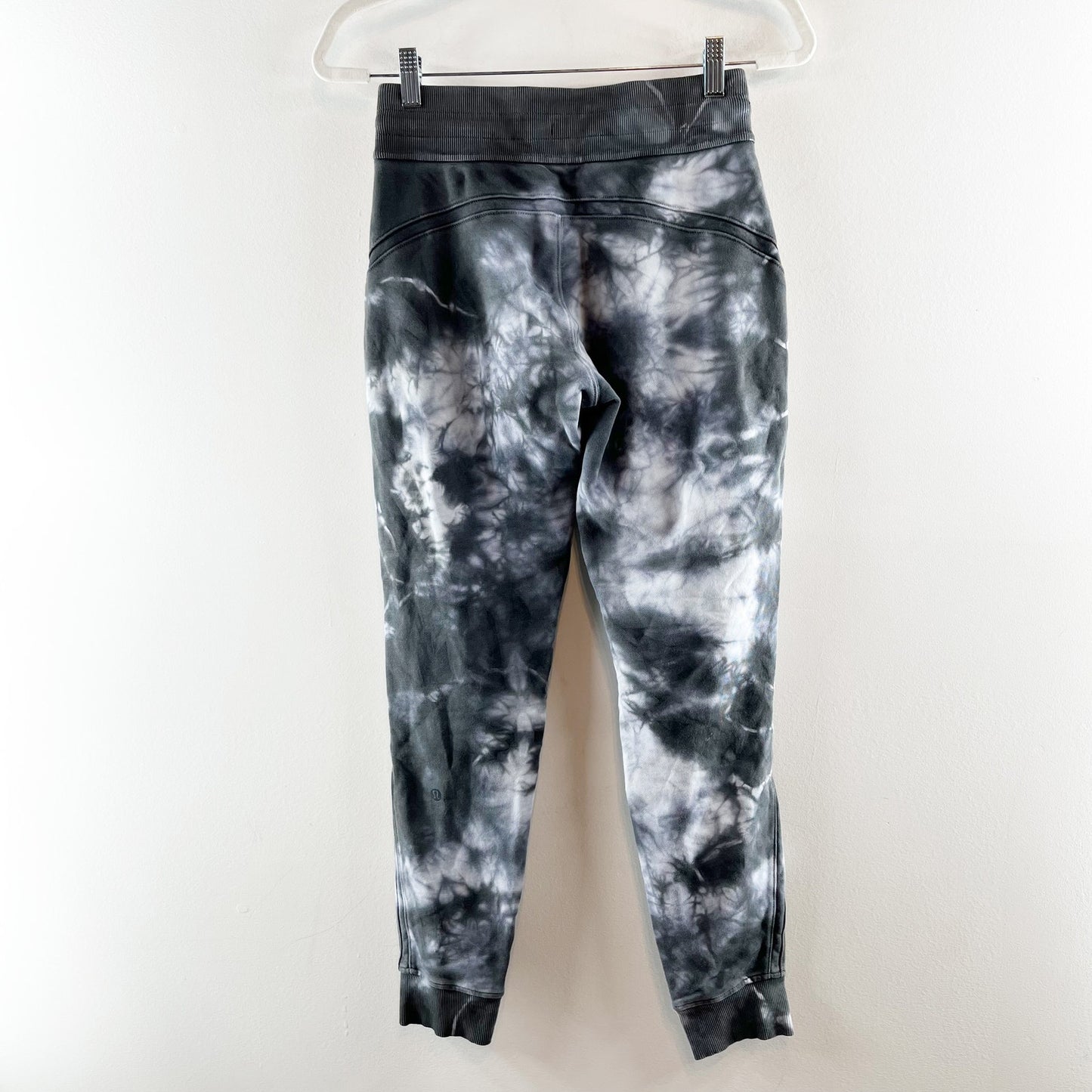 Lululemon Warm Down Jogger Sweatpants Tie Dye Blue White 4