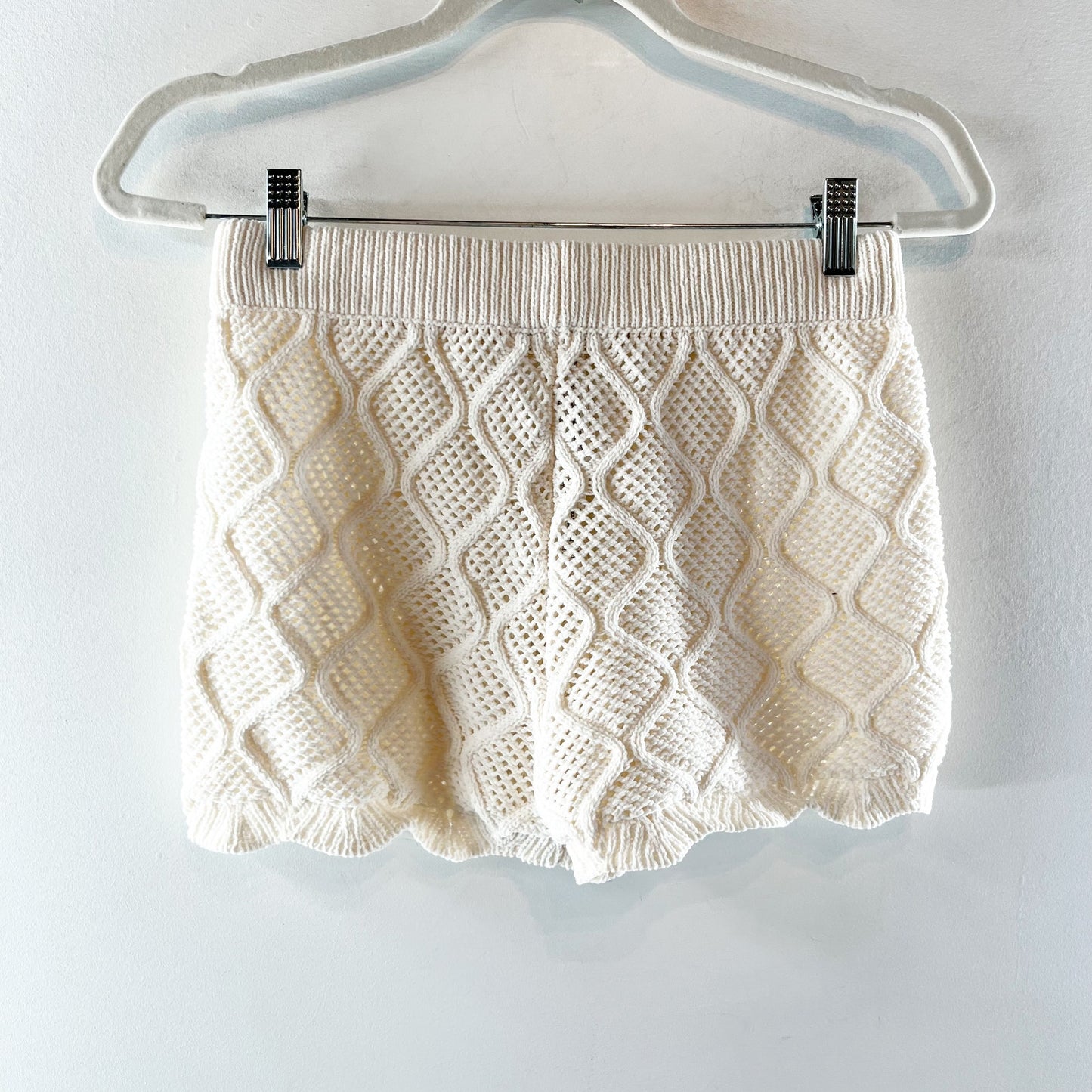 Zara Chenille Pull On High Rise Elastic Waist Crochet Knit Shorts Cream Medium