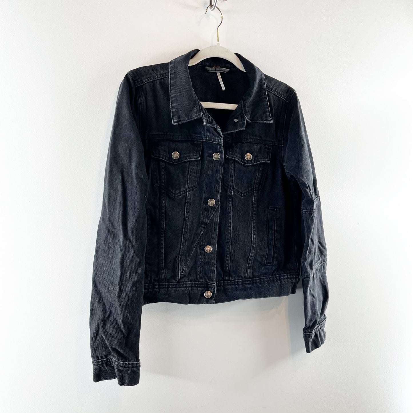 Free People Rumors Trucker Denim Jean Jacket Black Medium