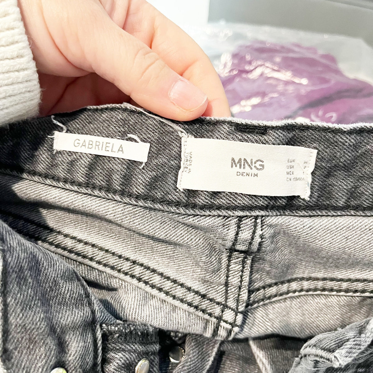 MNG Mango Gabriela High Rise Button Fly Straight Leg Cropped Jeans Black 2