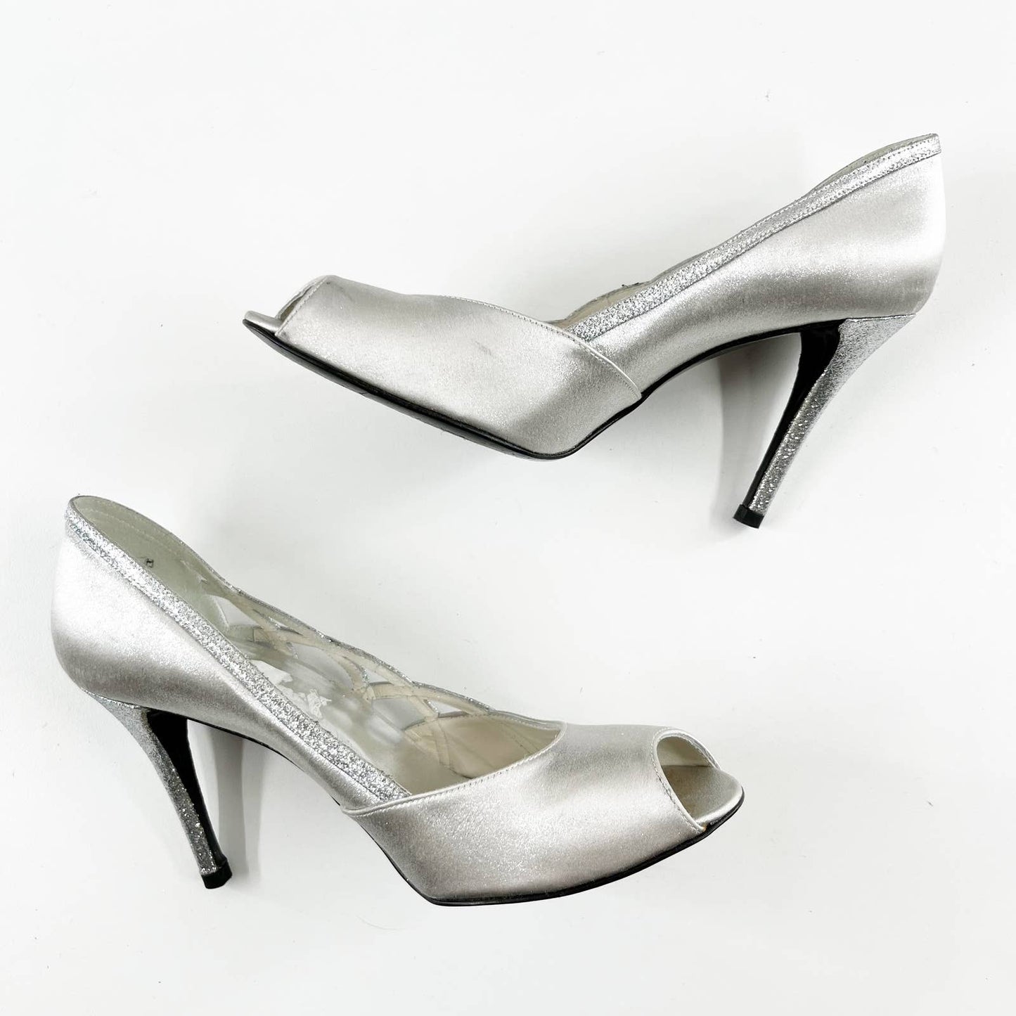 Stuart Weitzman Satin Crystal Embellished Rhinestone Open Toe Pumps Silver 8