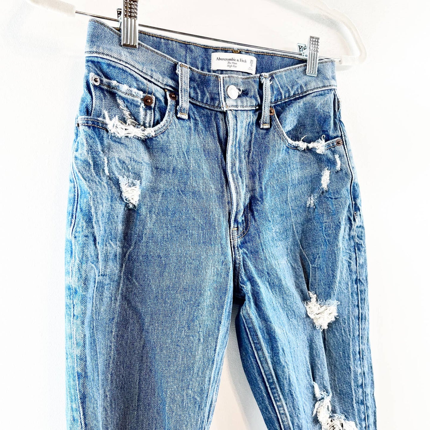 Abercrombie & Fitch The Mom High Rise Distressed Jeans Blue 25 Petite