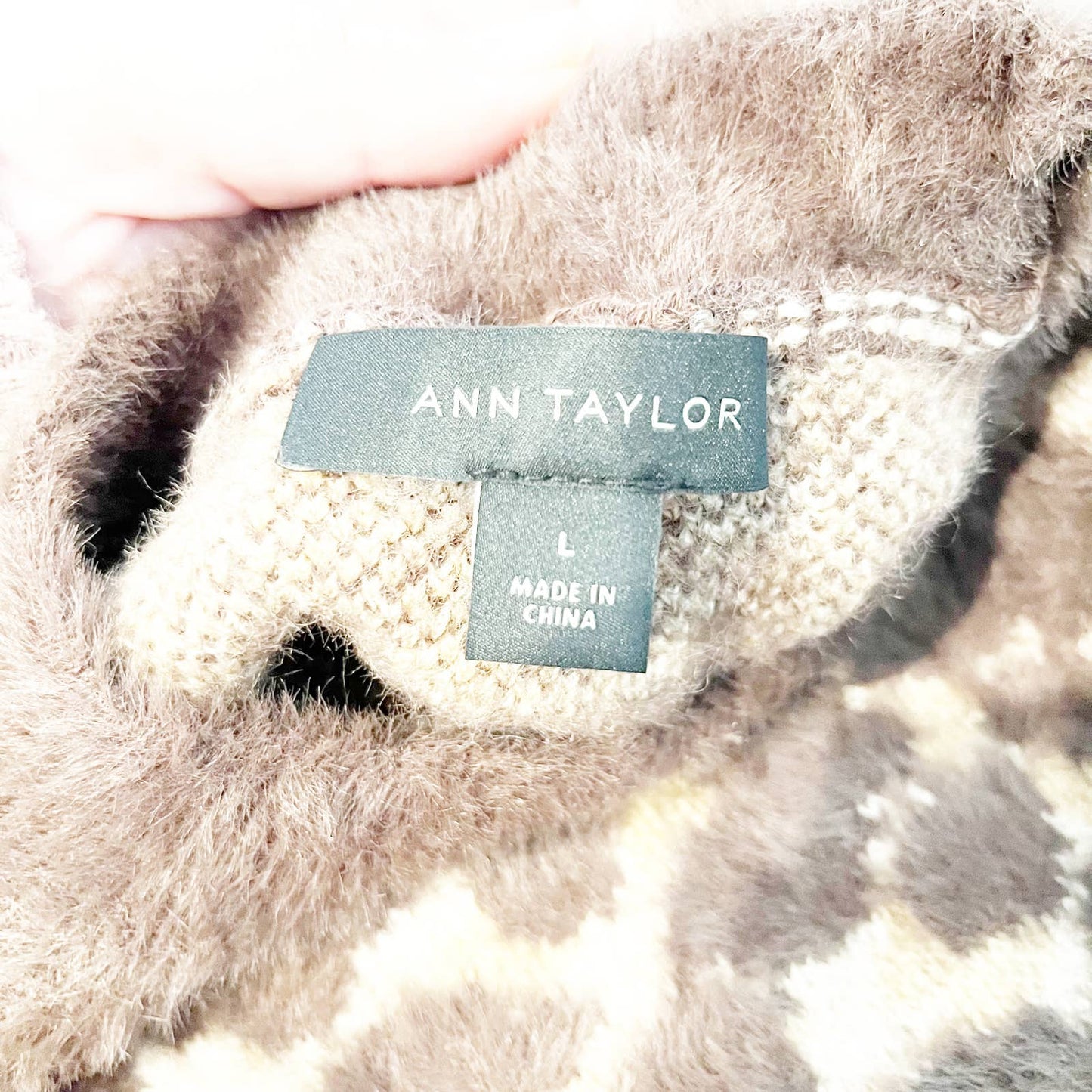 Ann Taylor Leopard Print Long Sleeve Crew Neck Sweater Washed Tan Brown Large