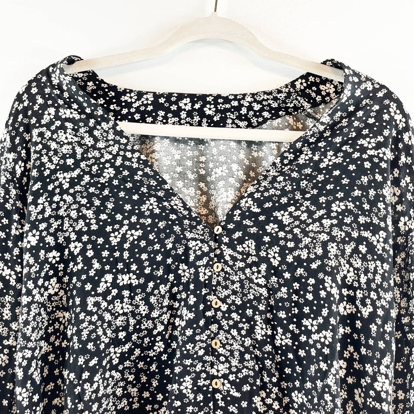 Free People Ditsy Floral V Neck Long Bell Ruffle Sleeve Bodysuit Black Small