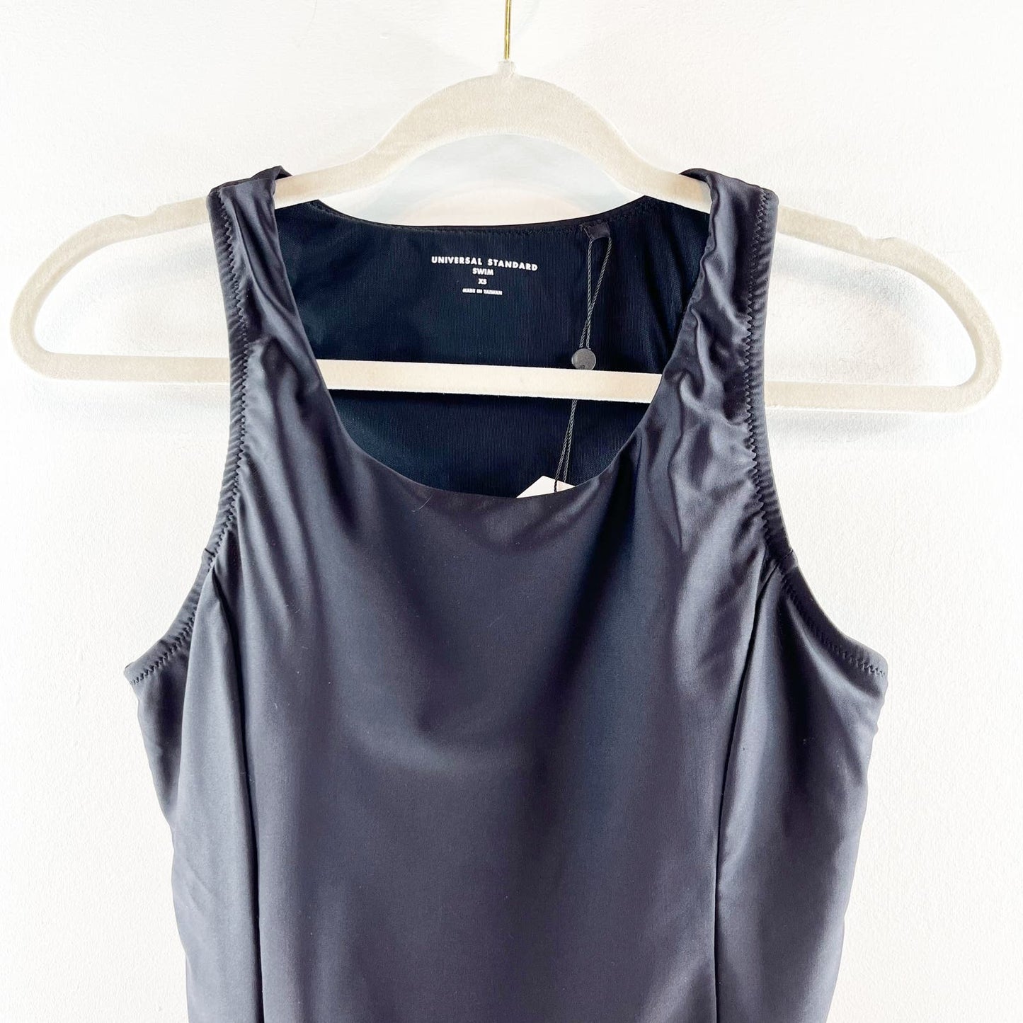 Universal Standard Swim The Swim Tank Top Sleeveless Bathing Suit Top Black XS