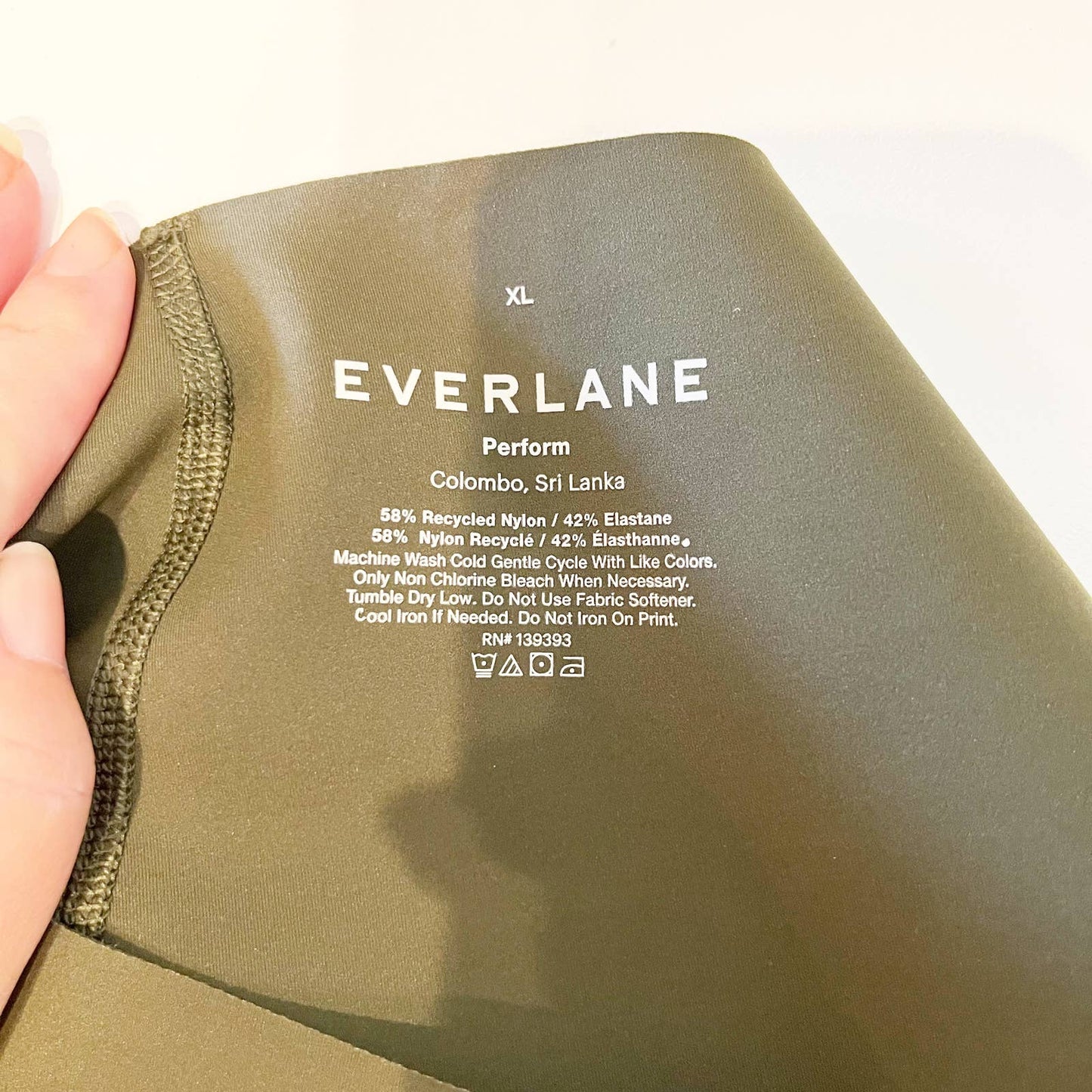 Everlane Perform Activewear Seamless Sculpt High Rise Leggings Olive Green XL
