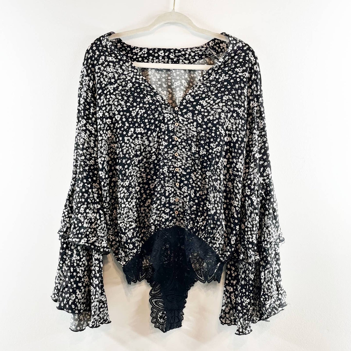 Free People Ditsy Floral V Neck Long Bell Ruffle Sleeve Bodysuit Black Small