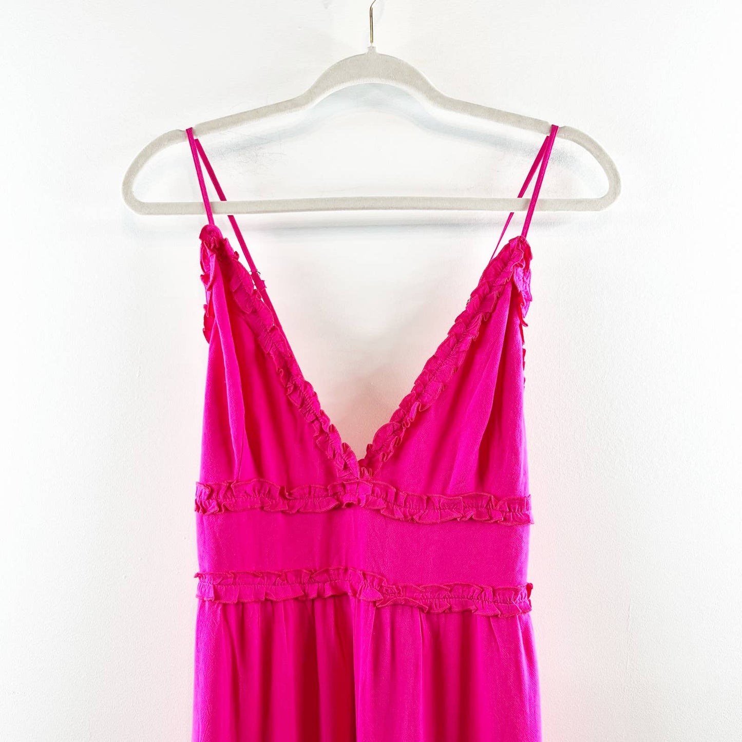 Lulus Jump to It Backless V-Neck Ruffled Wide-Leg Jumpsuit Bright Pink XL NWT