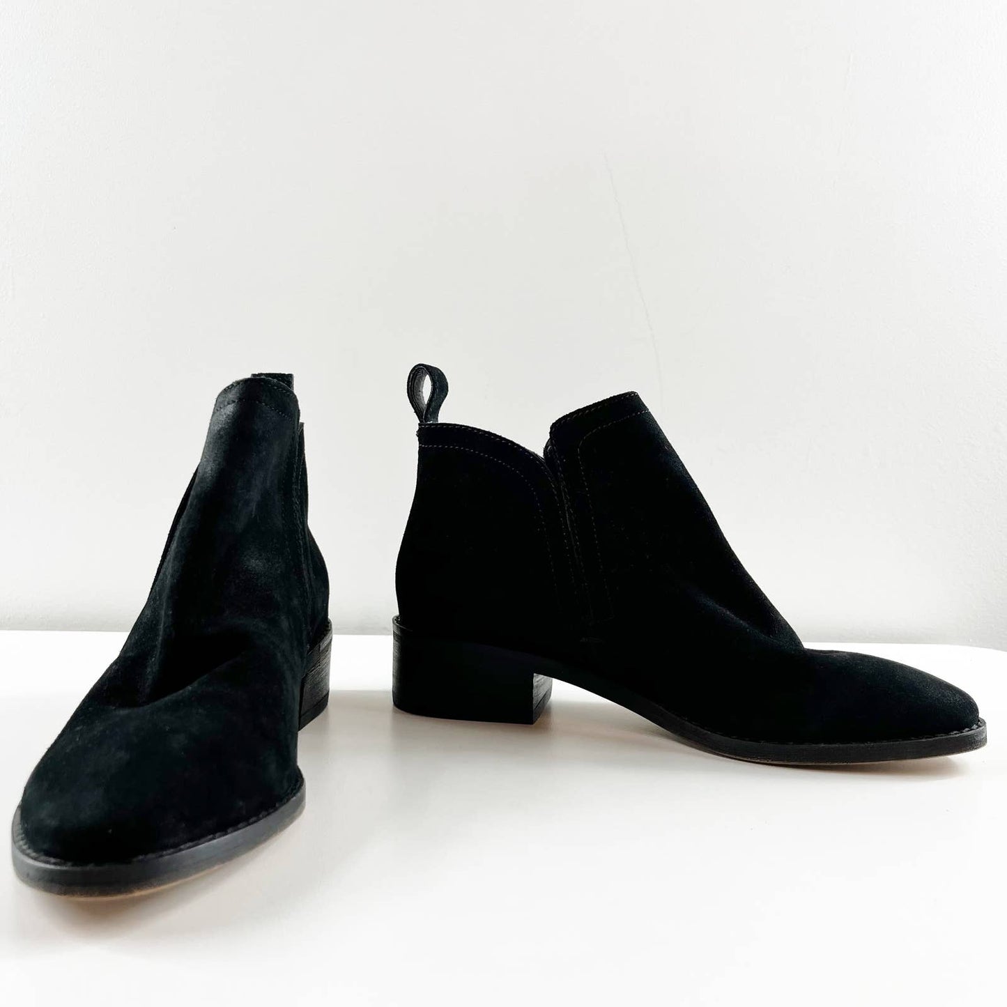 Dolce Vita Tessey Suede Ankle Boots Booties Black 6