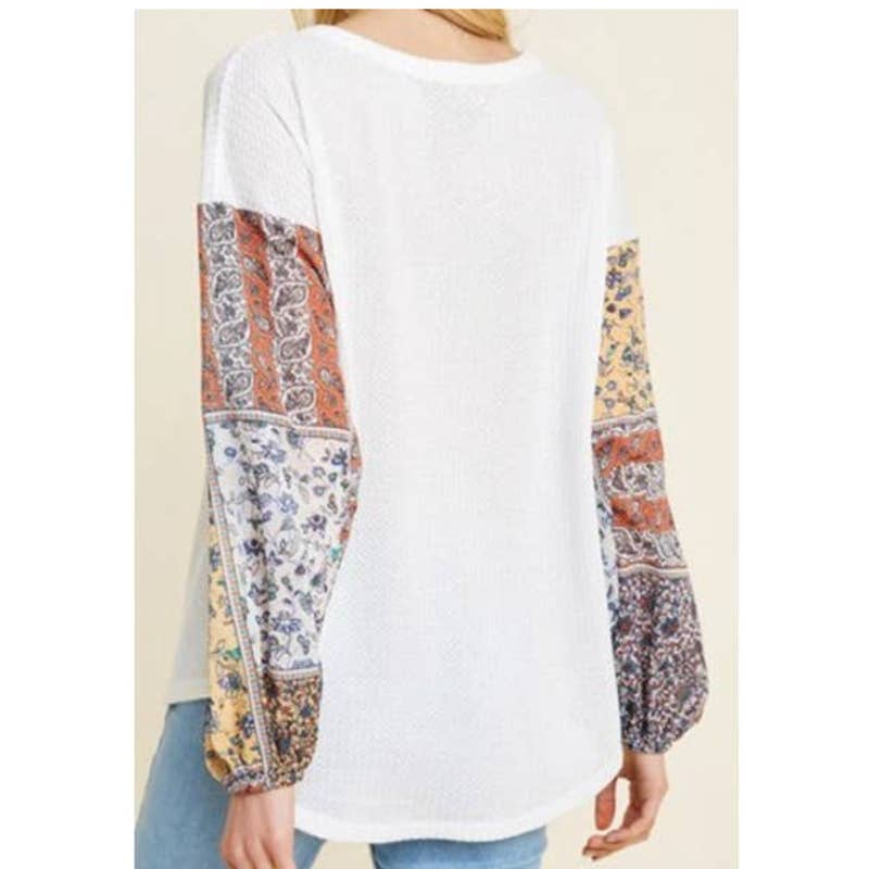 By Together Collection Patterned Sleeves High Low Hem Thermal Top White Small