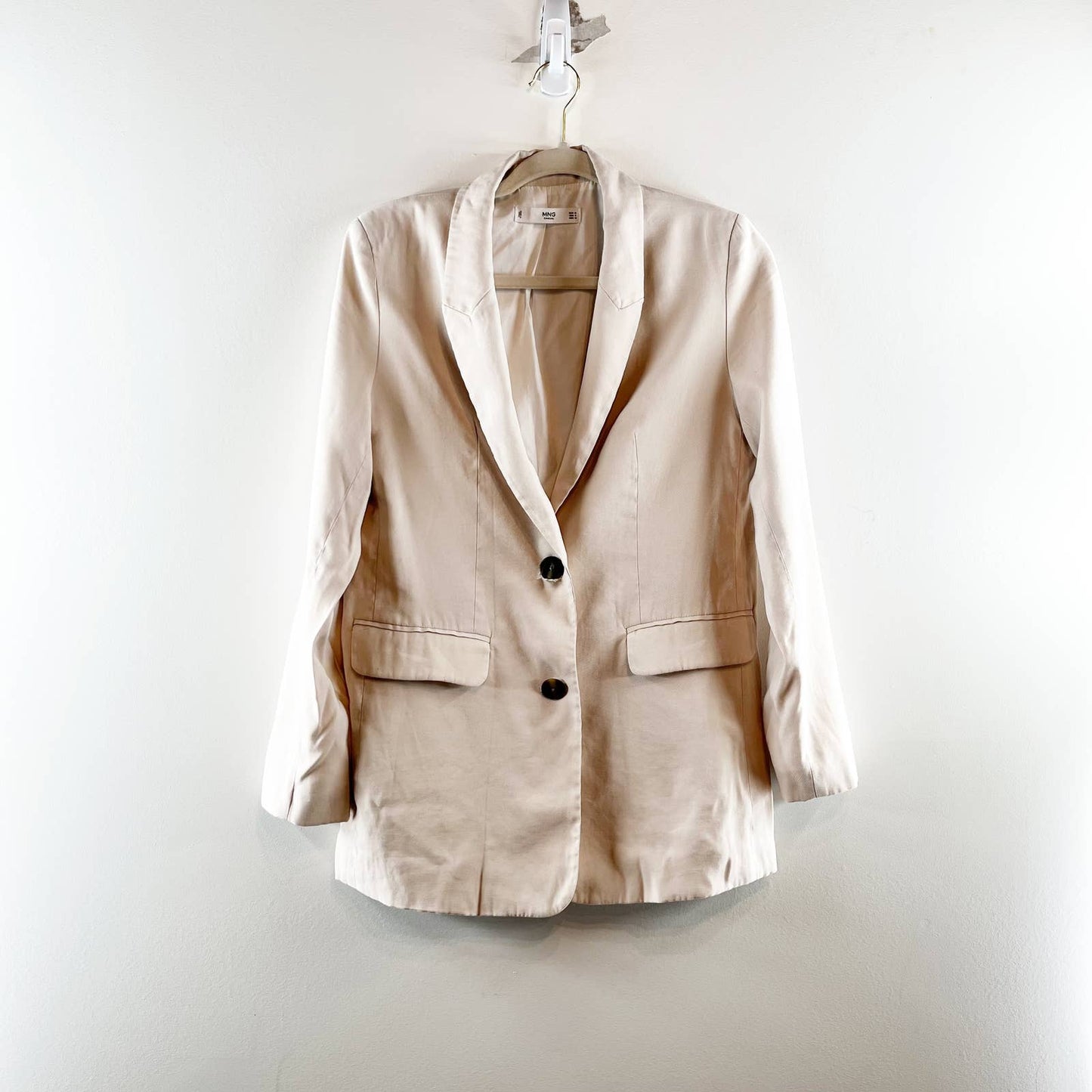 MNG Mango Casual Long Sleeve Peak Lapel Single Breasted Blazer Jacket Tan Small