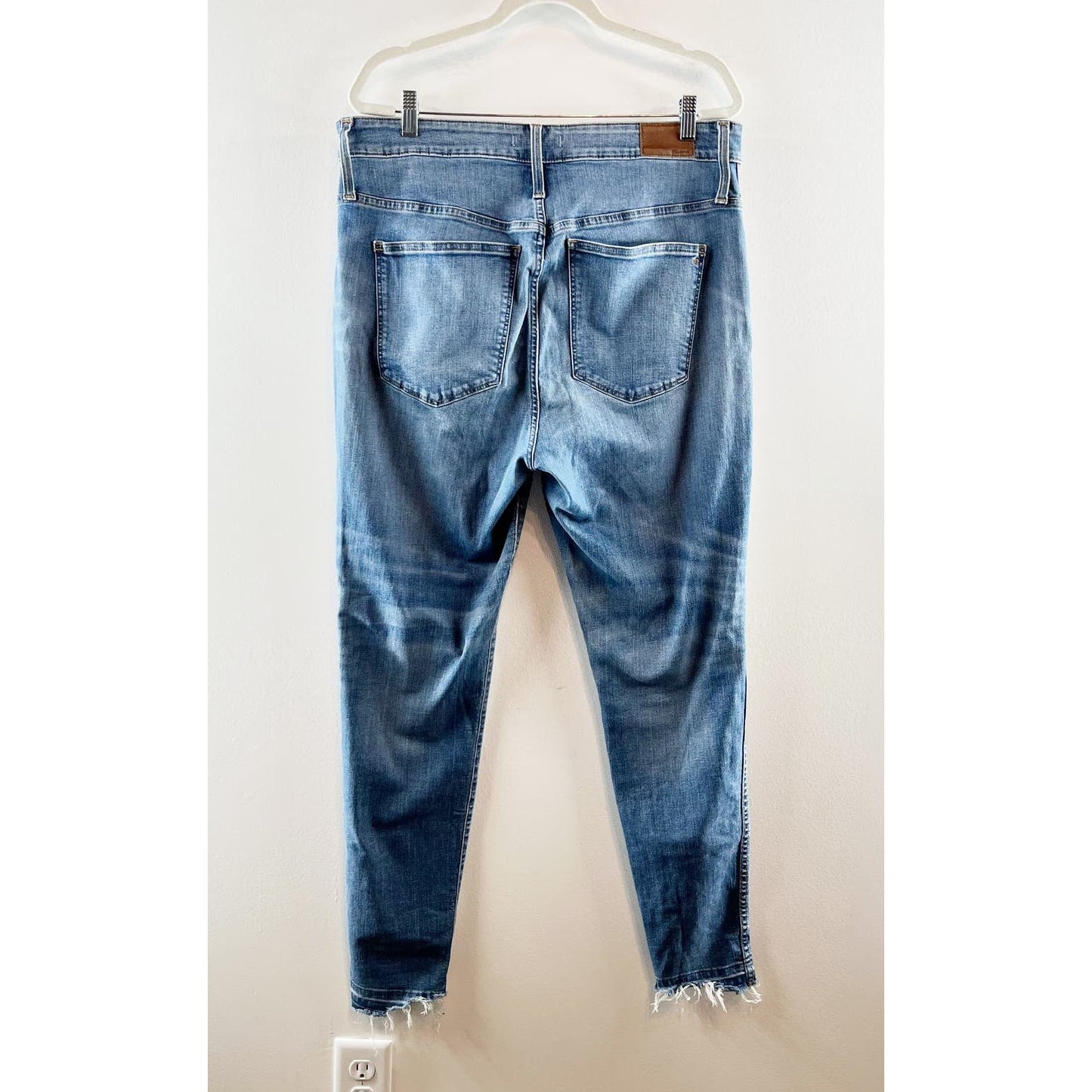 Madewell Medium Wash Curvy High-Waisted Distressed Skinny Jeans Blue 34 Tall