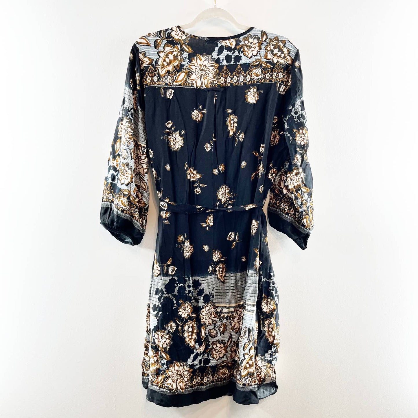 Figuoeroa and Flower 3/4 Sleeve Paisley Print Mini Dress Black XL