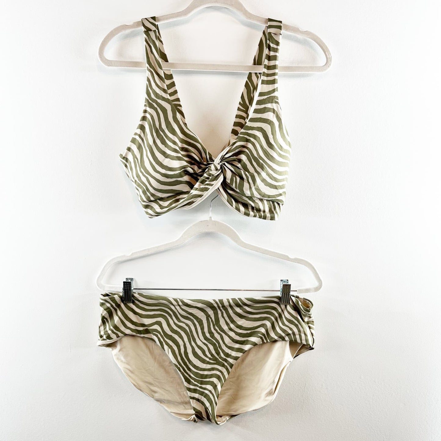 Andie The Portofino Bias Stripe Truffle Top & Hipster Bottom Bikini Set Olive XL