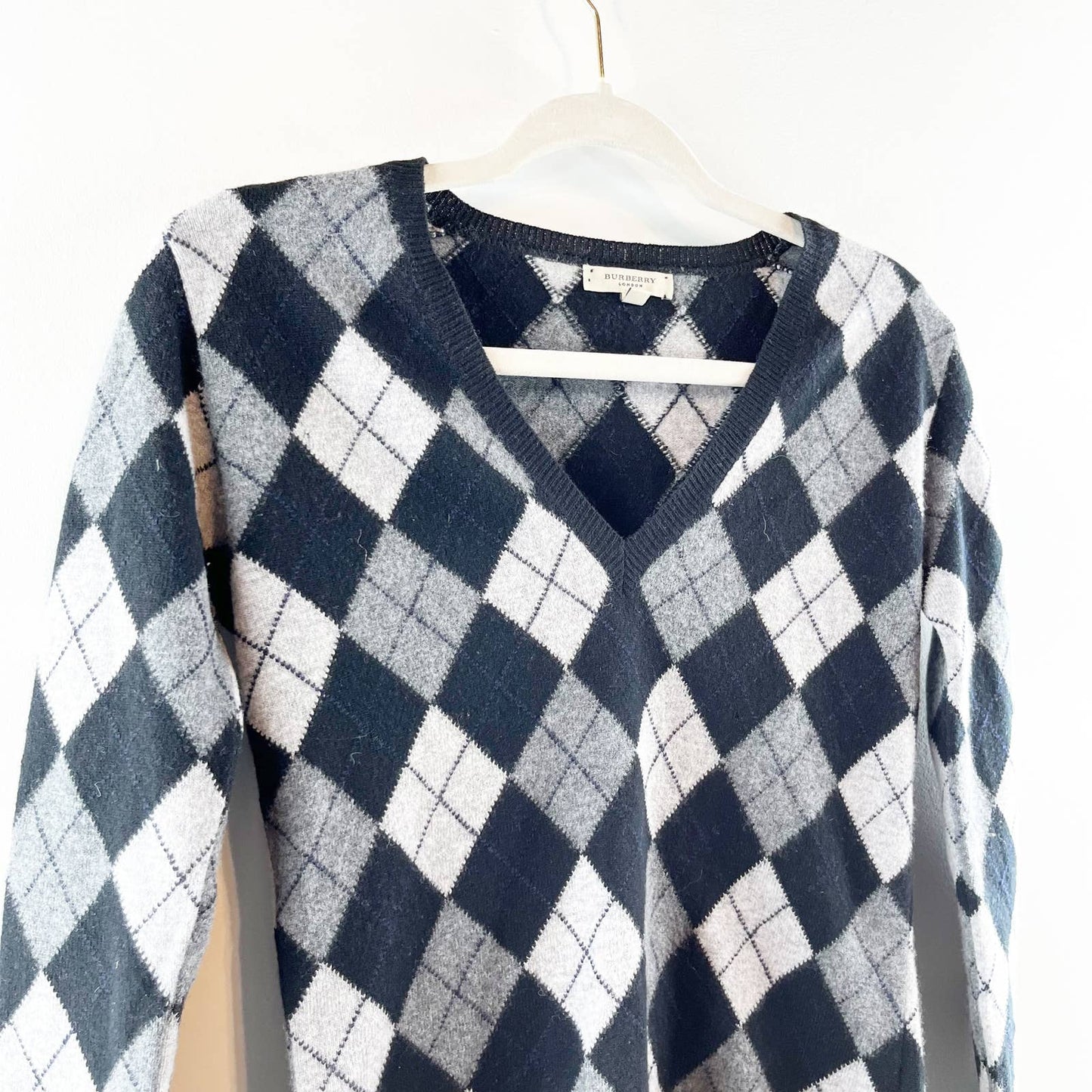 Vintage Burberry Merino Wool Long Sleeve Argyle Pullover Sweater Black White XS