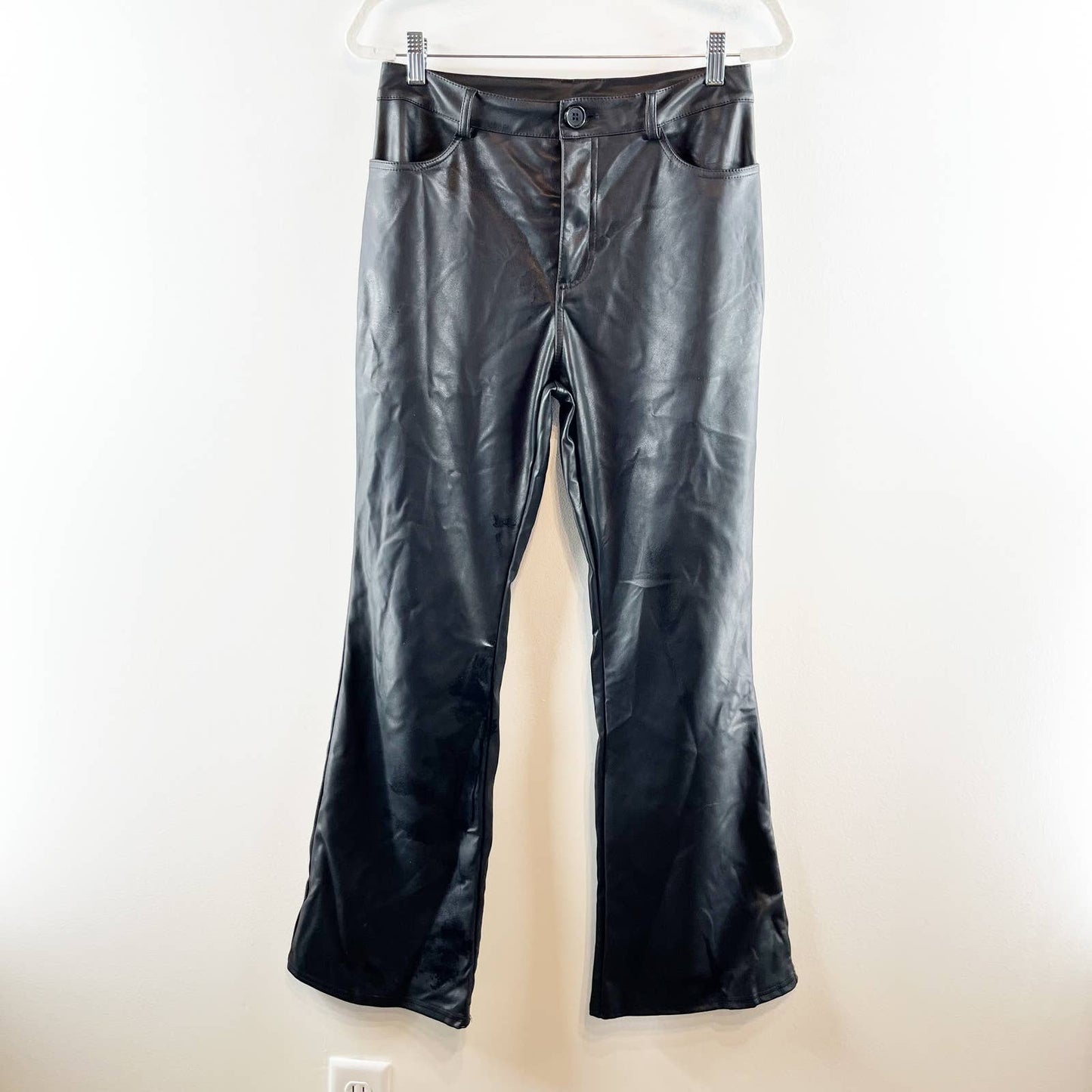 Le Lis Collection Faux Leather Pull On High Waisted Bootcut Flare Pants Black M