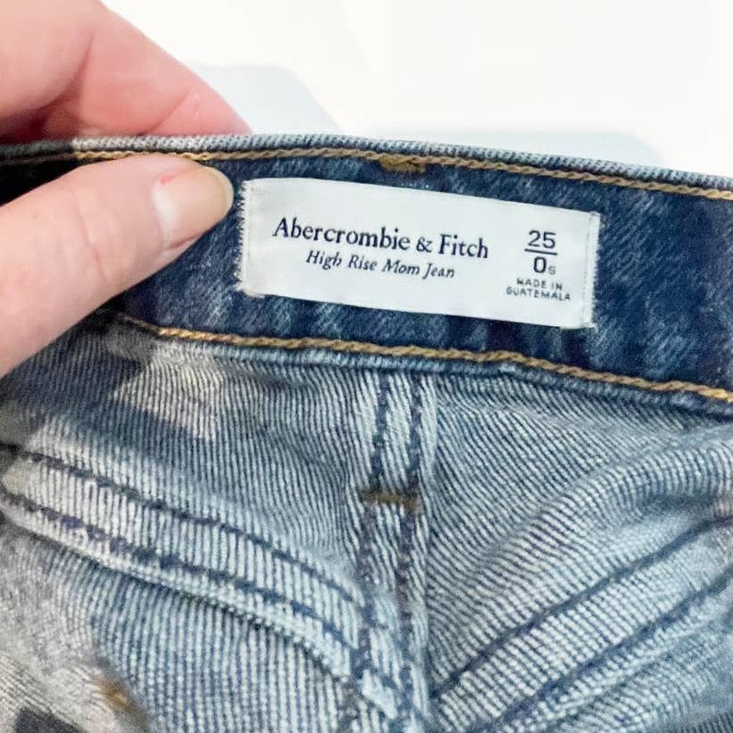Abercrombie & Fitch Ripped Distressed The High Rise Mom Jeans Denim Blue 25 / 0s