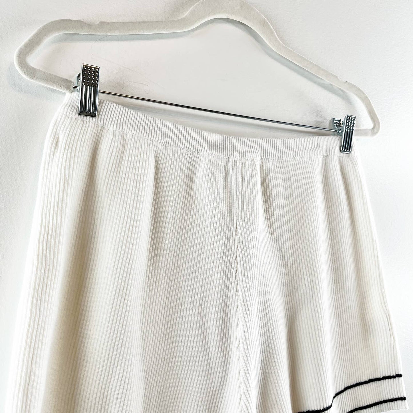 Sabo Mika Cotton High Rise Elasticated Waist Ribbed Knit Shorts Off-White Large