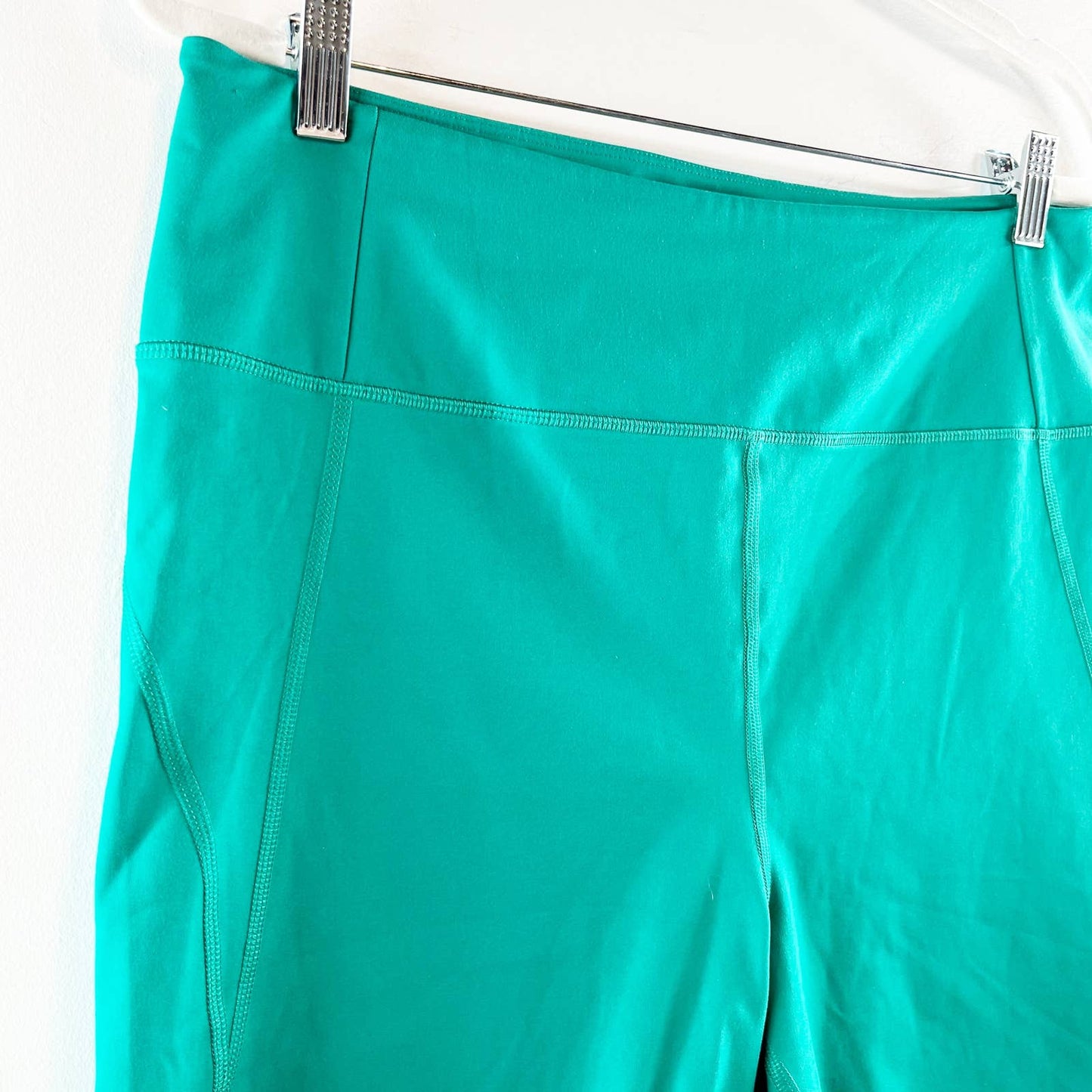 Girlfriend Collective Run Compressive Stretch Recycled-Jersey Shorts Green 3XL