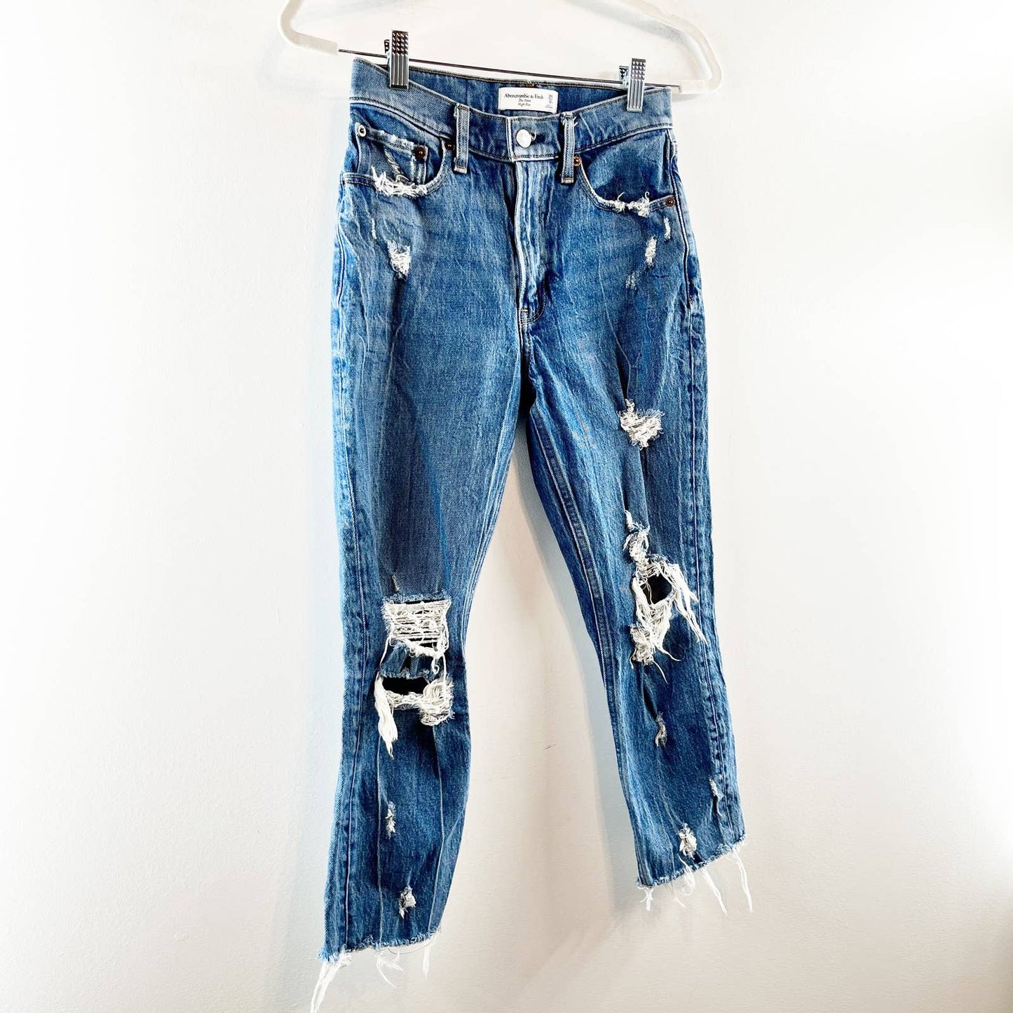 Abercrombie & Fitch The Mom High Rise Distressed Jeans Blue 25 Petite