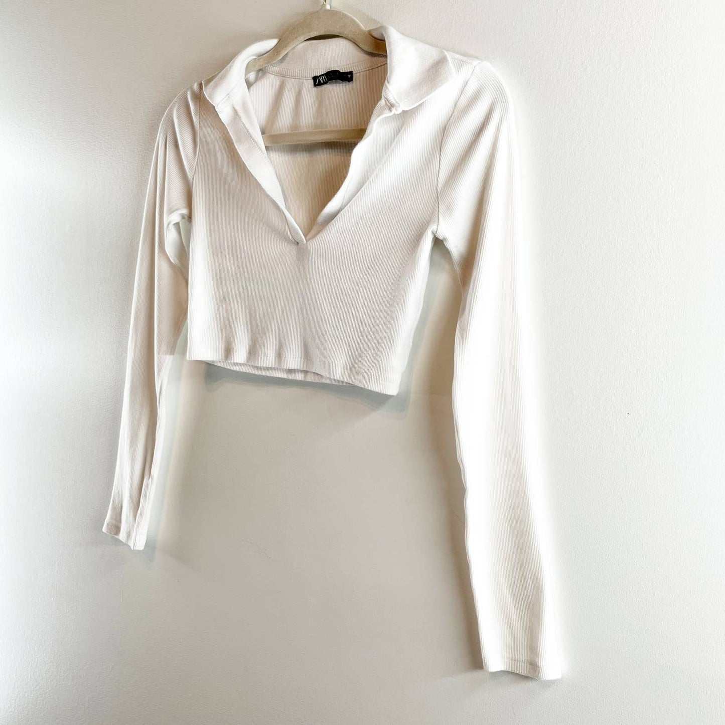 ZARA Ribbed Cropped Long Sleeve Polo Collared Top White Small